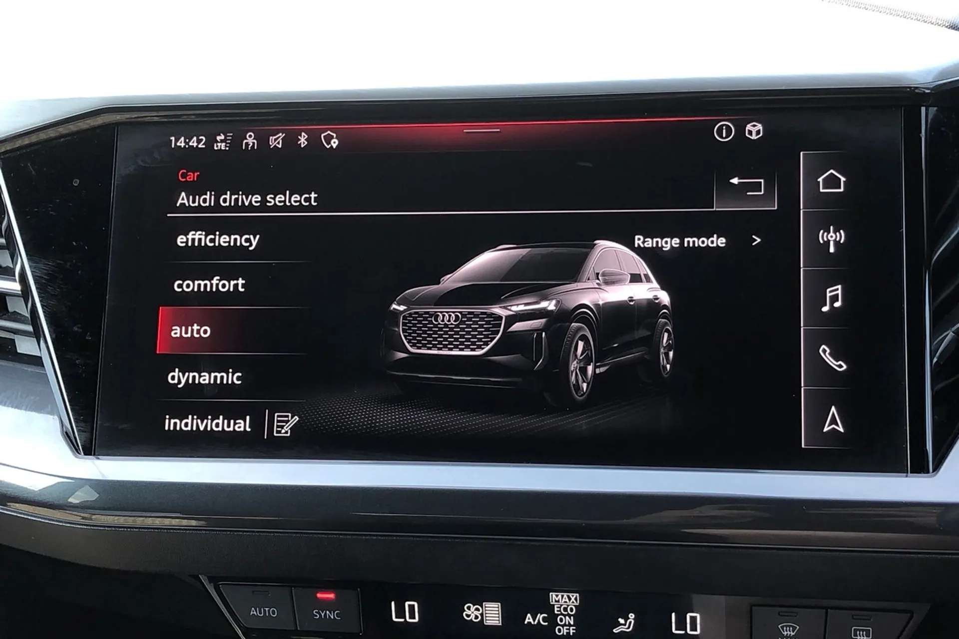2023 AUDI Q4 2023 AUDI Q4
