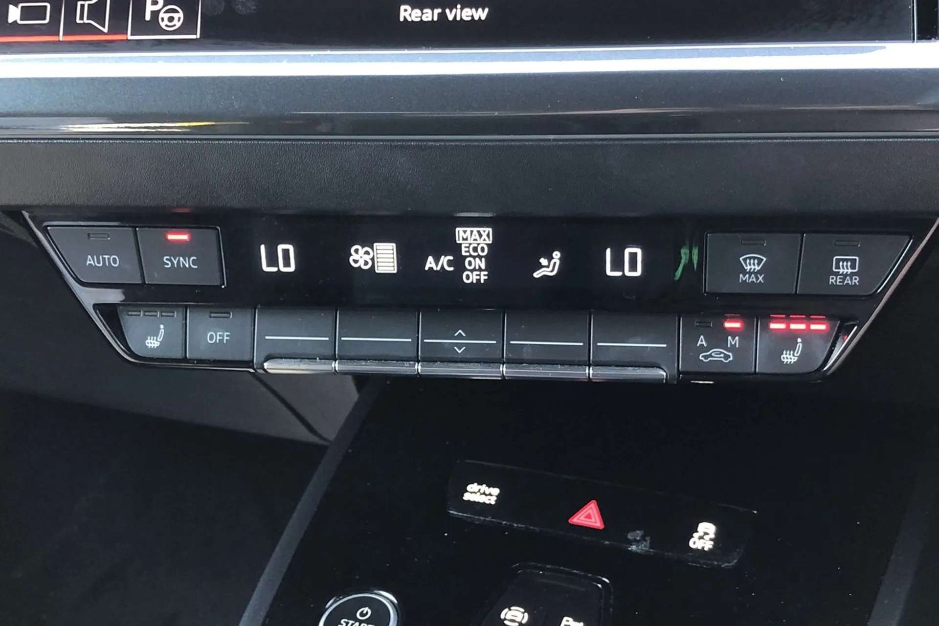 2023 AUDI Q4 2023 AUDI Q4