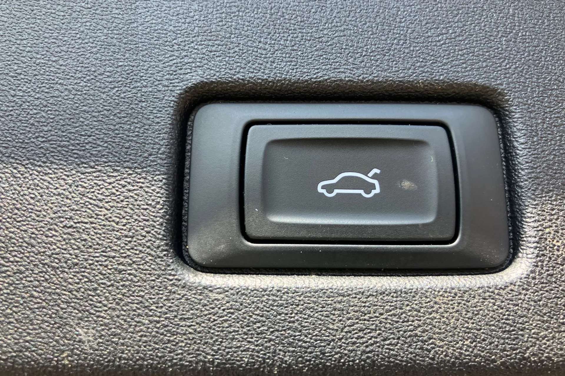 2022 AUDI Q4 2022 AUDI Q4