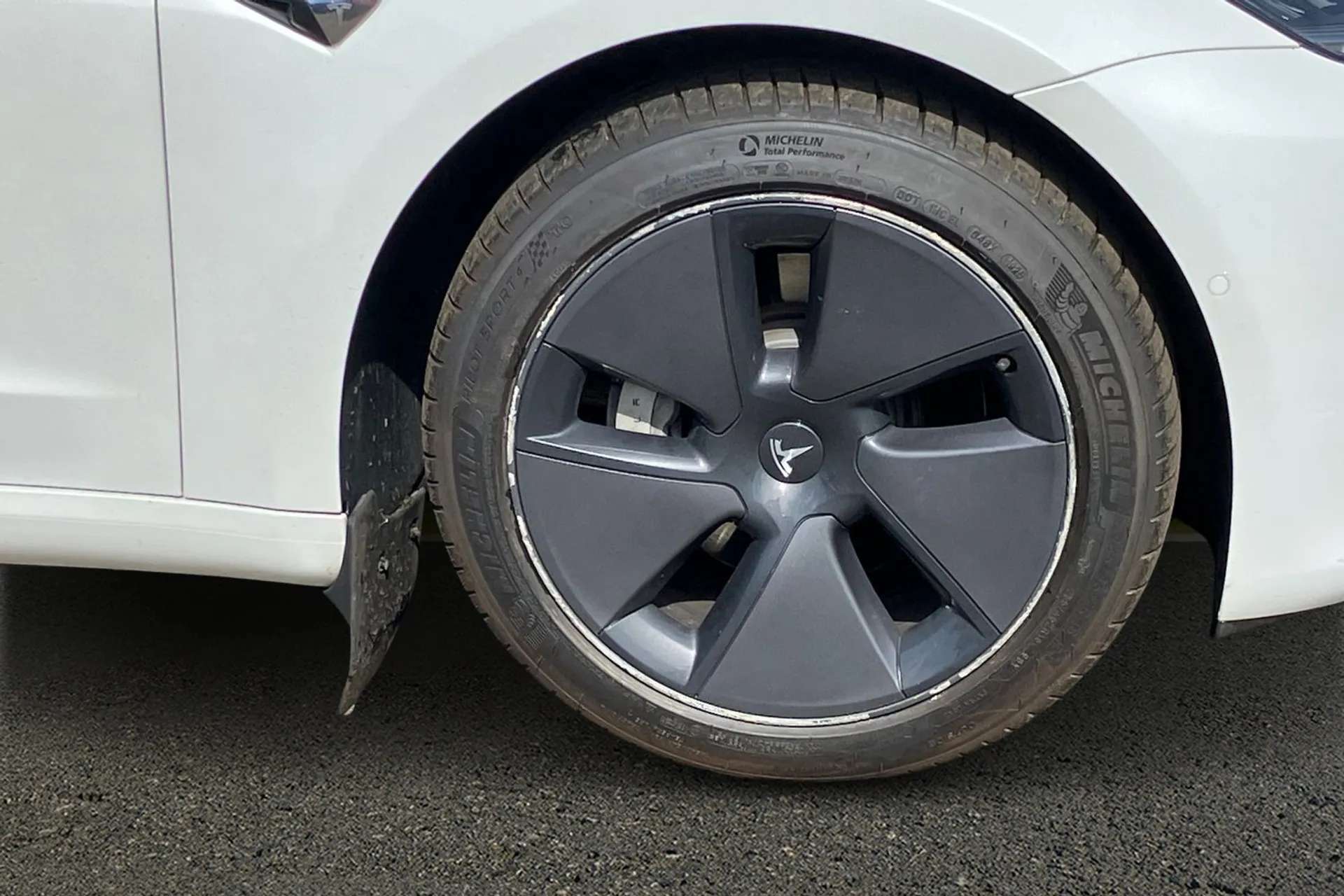 2019 TESLA MODEL 3 2019 TESLA MODEL 3