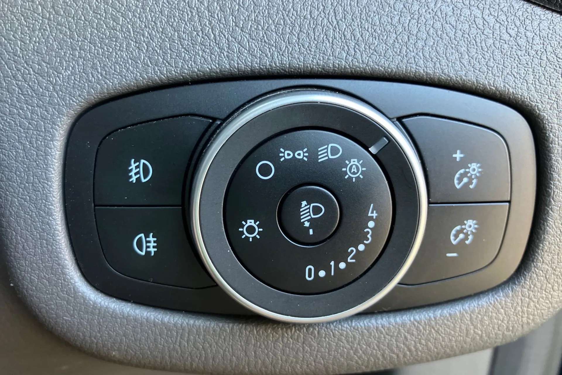 2021 FORD GRAND TOURNEO CONNECT 2021 FORD GRAND TOURNEO CONNECT