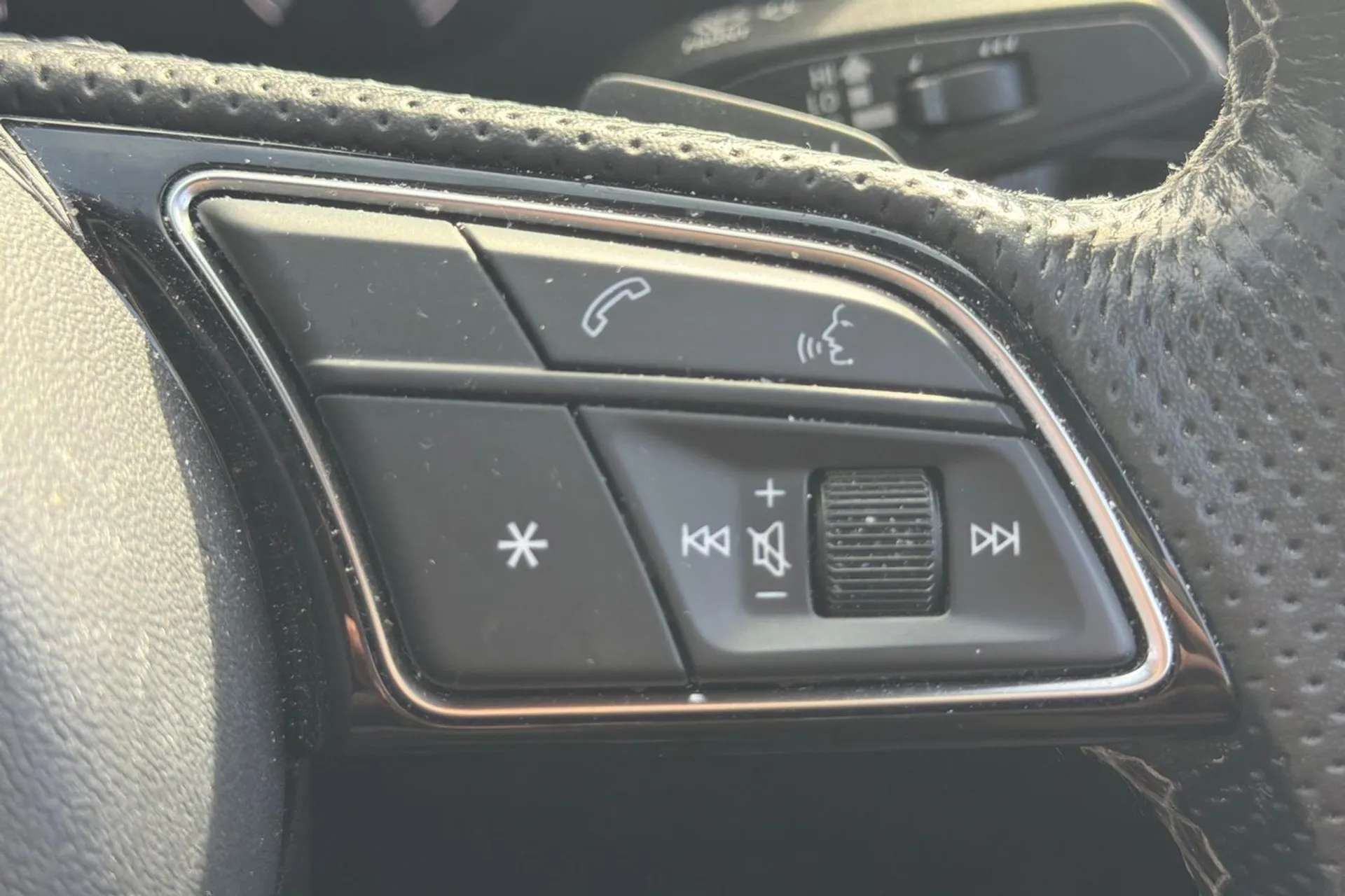 2023 AUDI A4 2023 AUDI A4