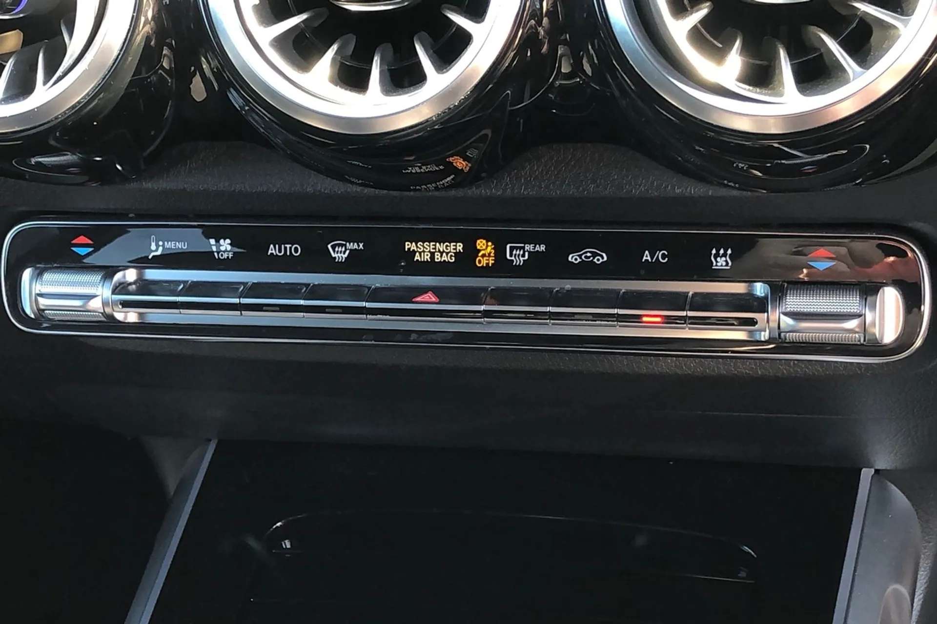 2022 MERCEDES-BENZ EQB 2022 MERCEDES-BENZ EQB