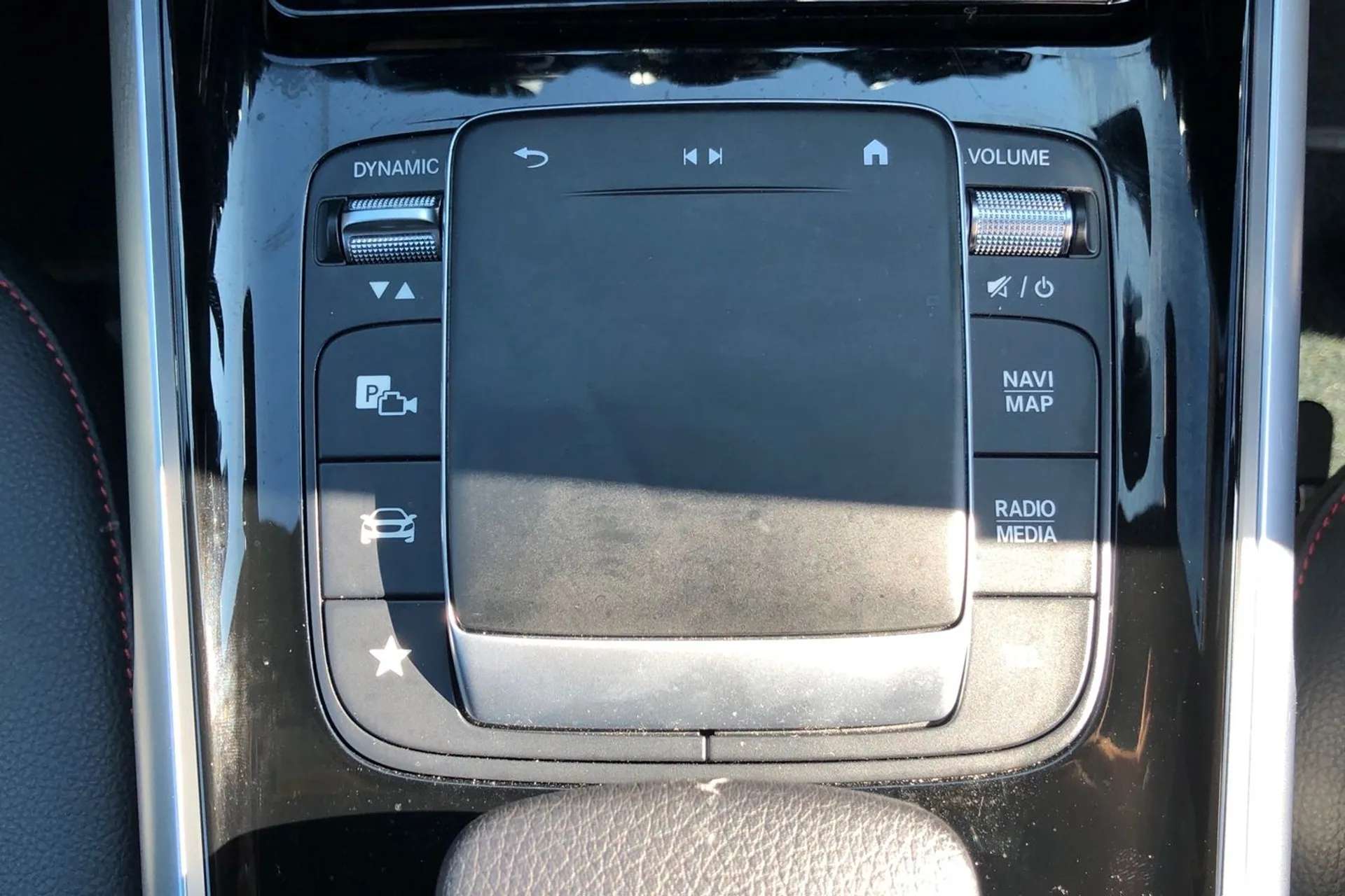 2022 MERCEDES-BENZ EQB 2022 MERCEDES-BENZ EQB