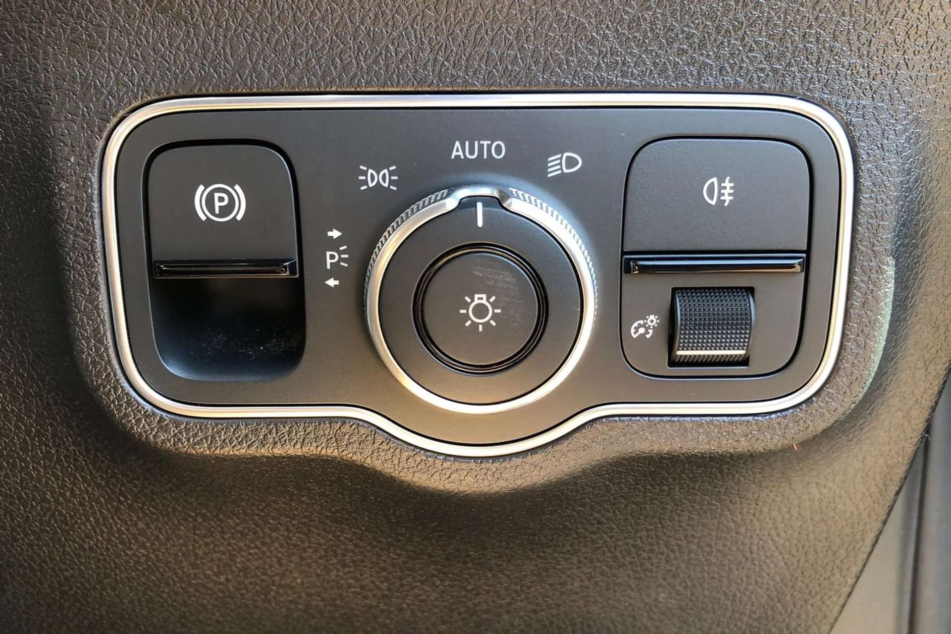 2022 MERCEDES-BENZ EQB 2022 MERCEDES-BENZ EQB