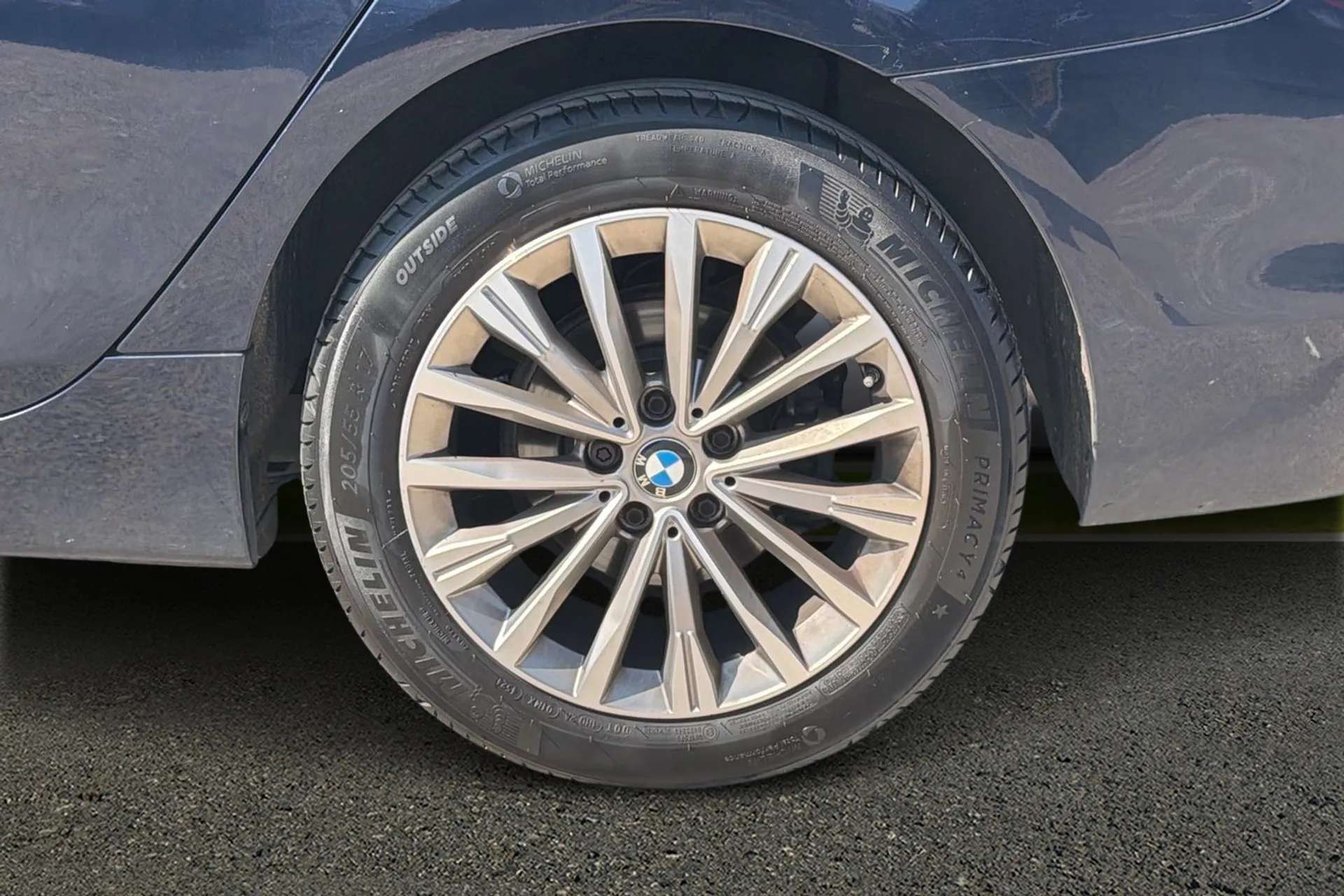 2019 BMW 2 SERIES 2019 BMW 2 SERIES