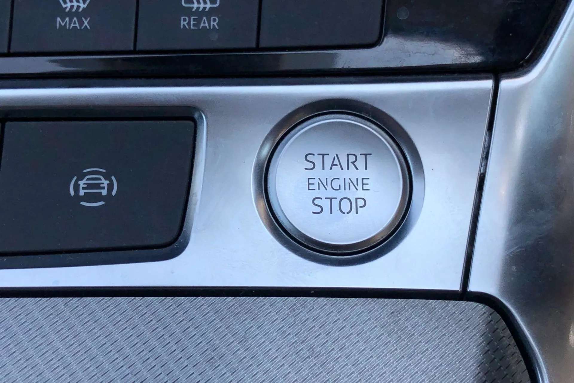 2020 AUDI A6 2020 AUDI A6