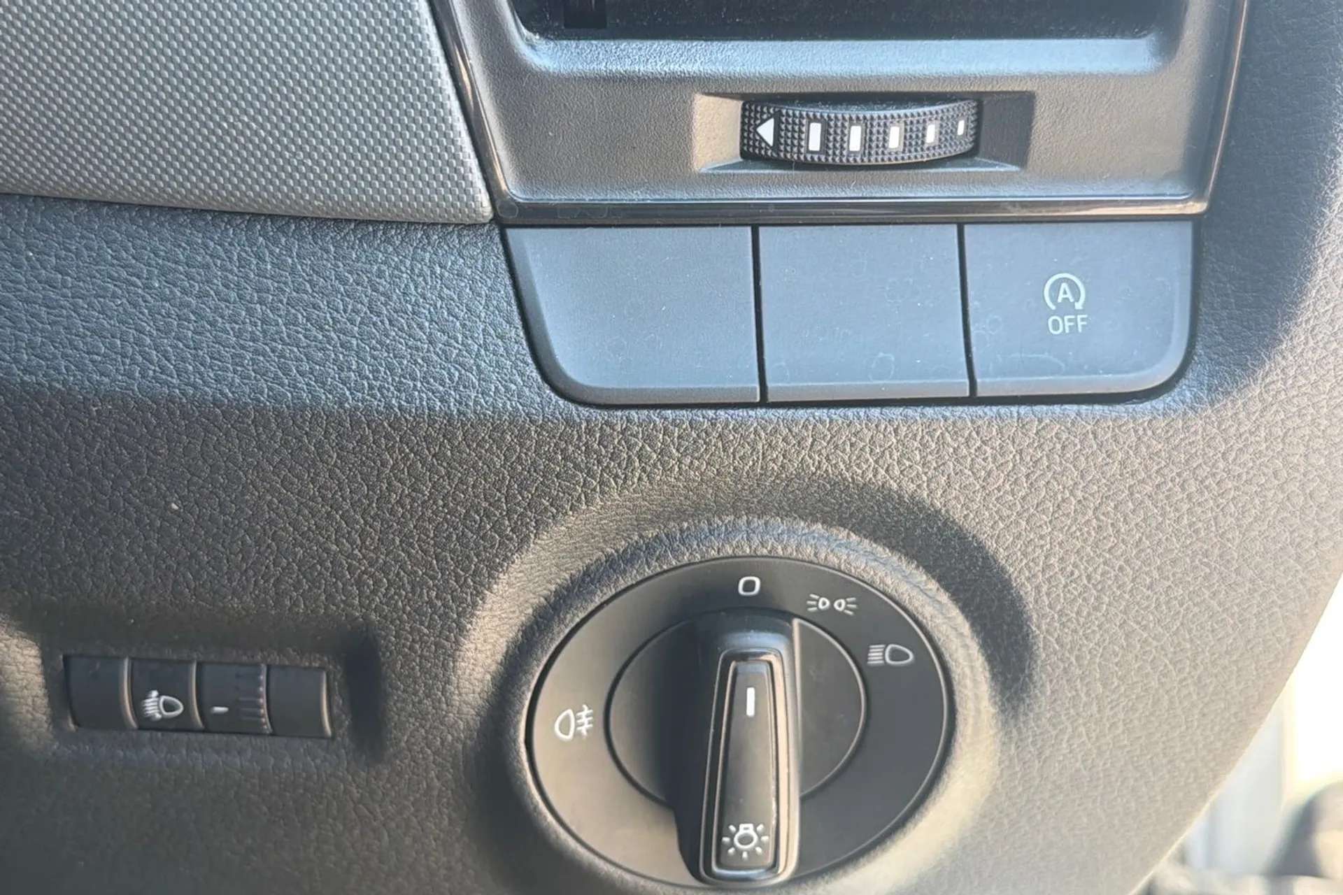 2018 SKODA FABIA 2018 SKODA FABIA