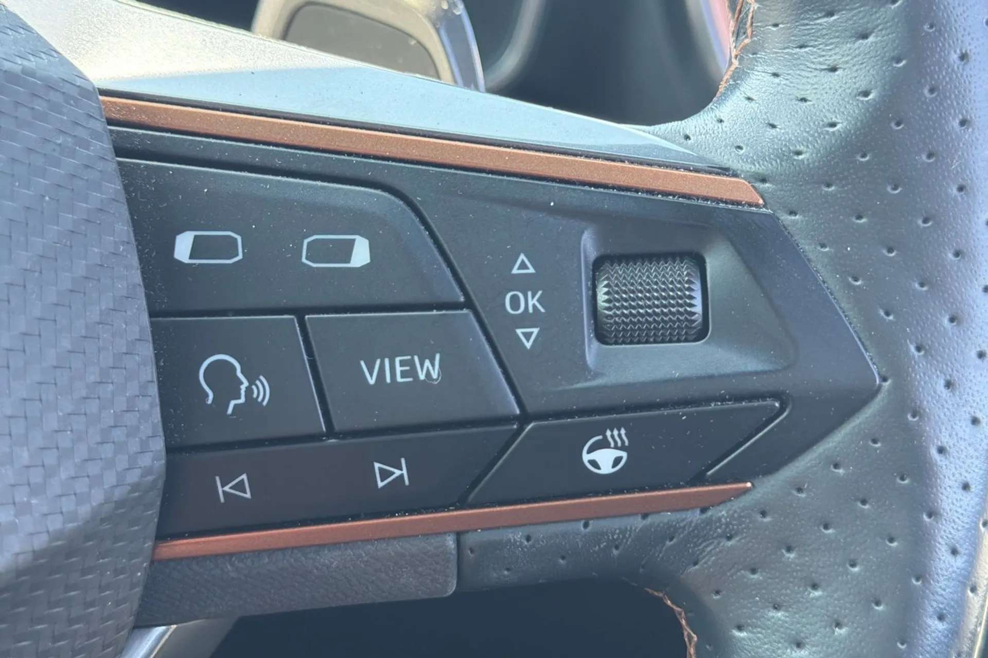 2021 CUPRA LEON 2021 CUPRA LEON