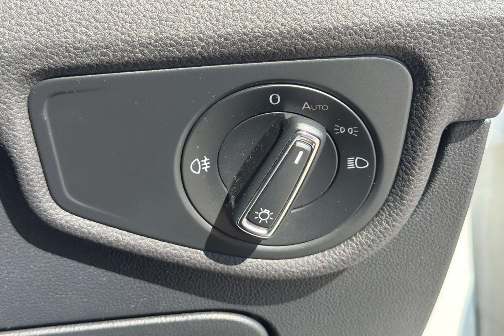 2021 VOLKSWAGEN TOURAN 2021 VOLKSWAGEN TOURAN