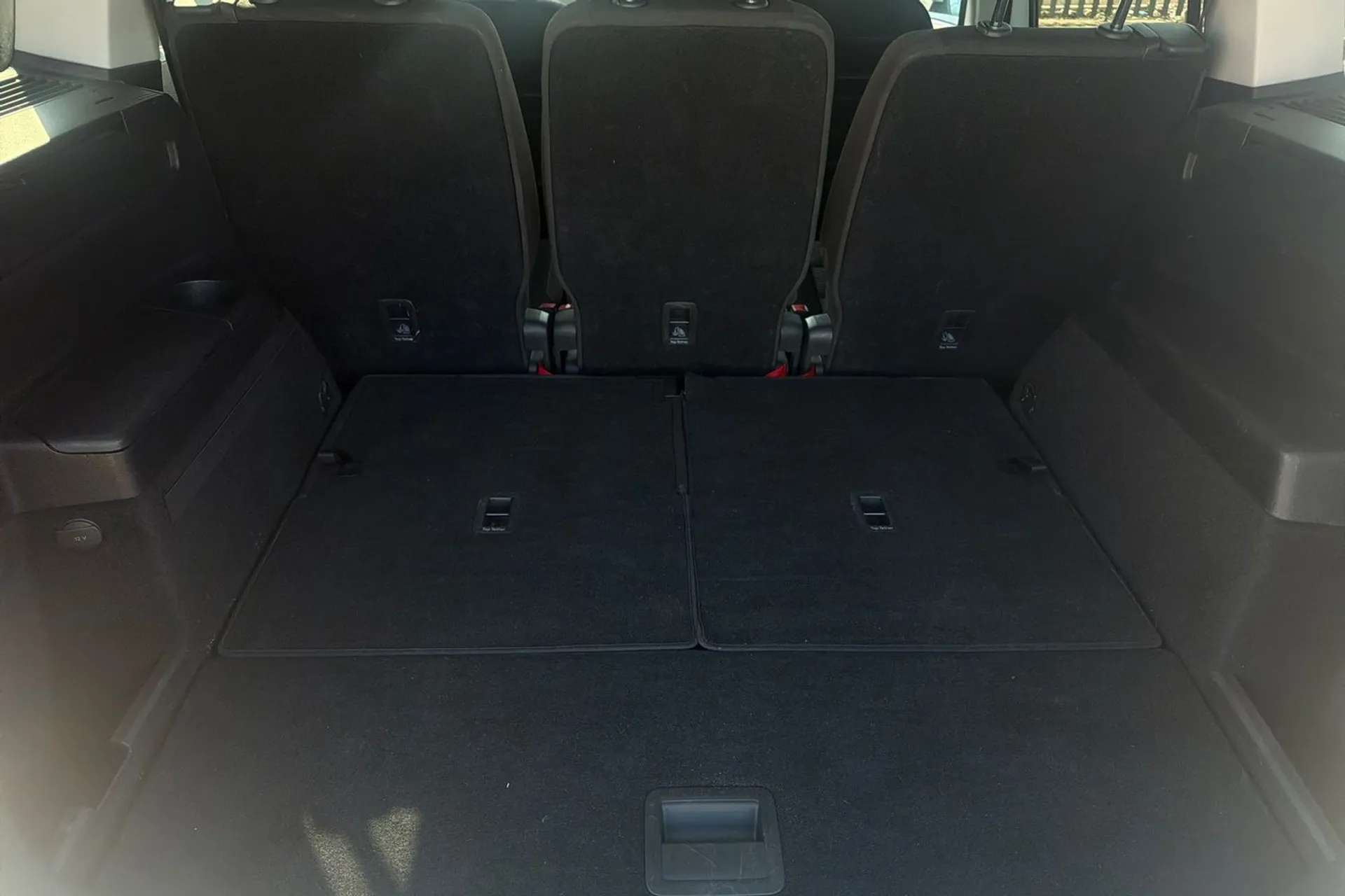 2021 VOLKSWAGEN TOURAN 2021 VOLKSWAGEN TOURAN