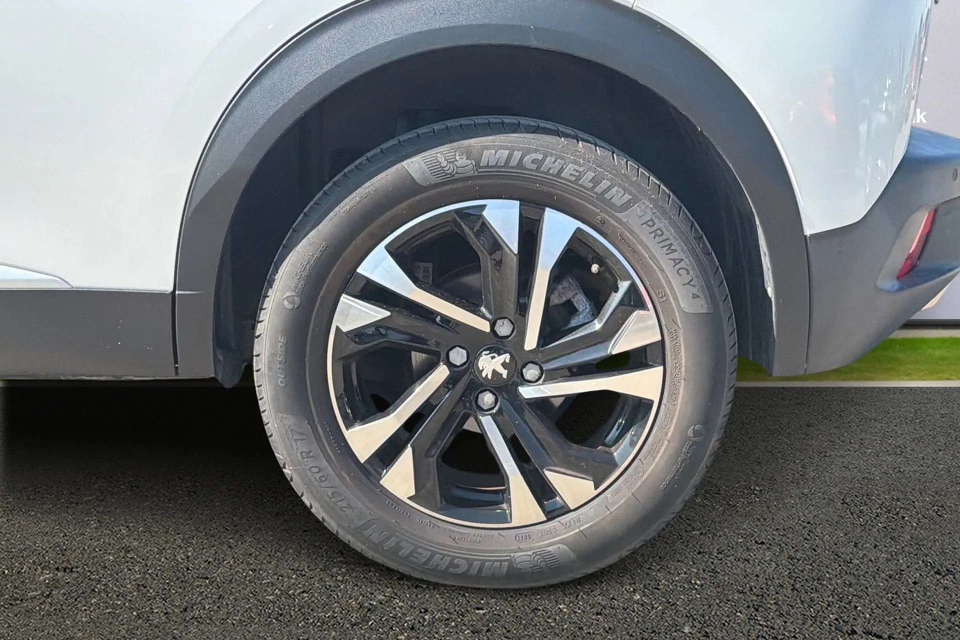 2021 PEUGEOT 2008 2021 PEUGEOT 2008
