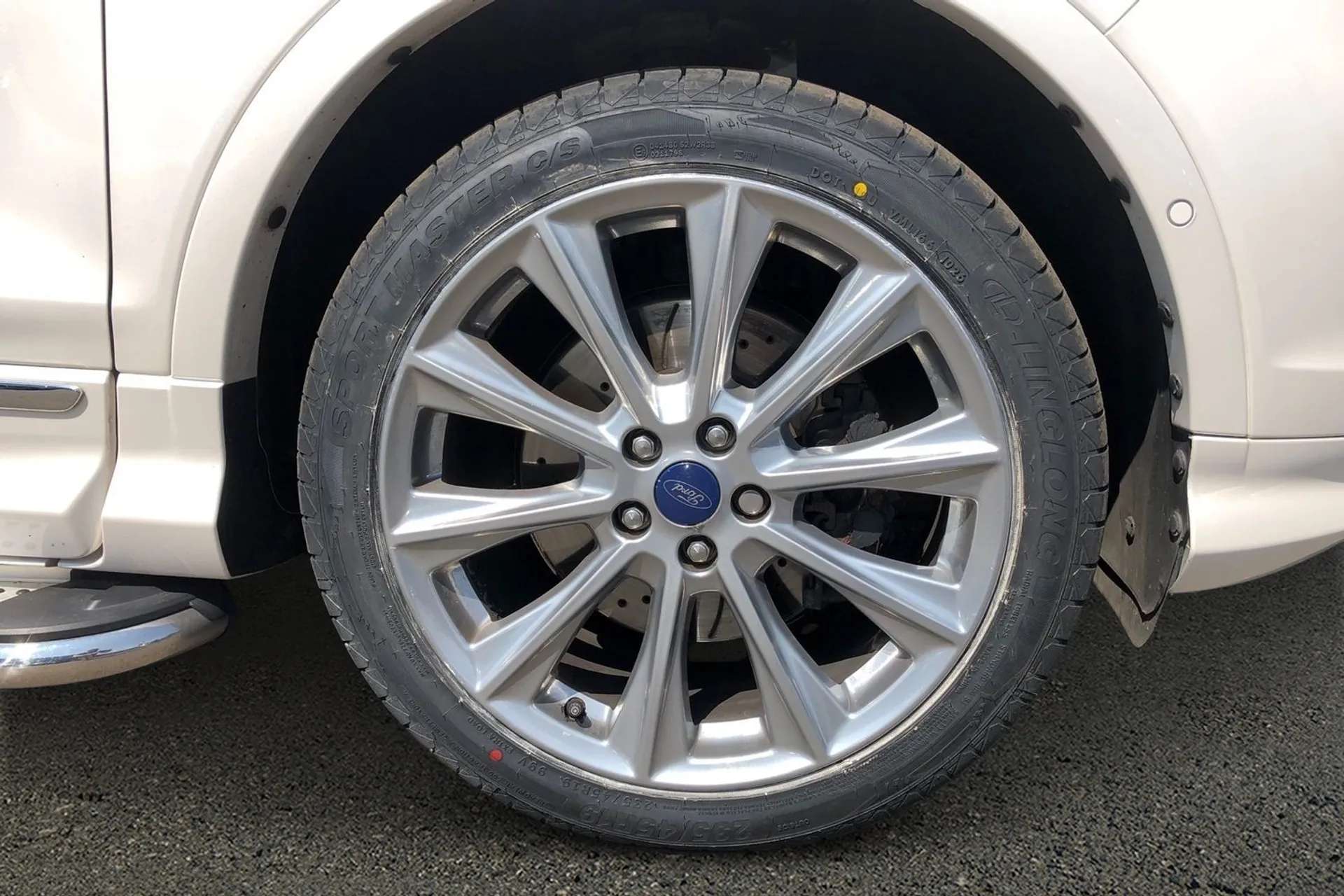 2018 FORD KUGA VIGNALE 2018 FORD KUGA VIGNALE