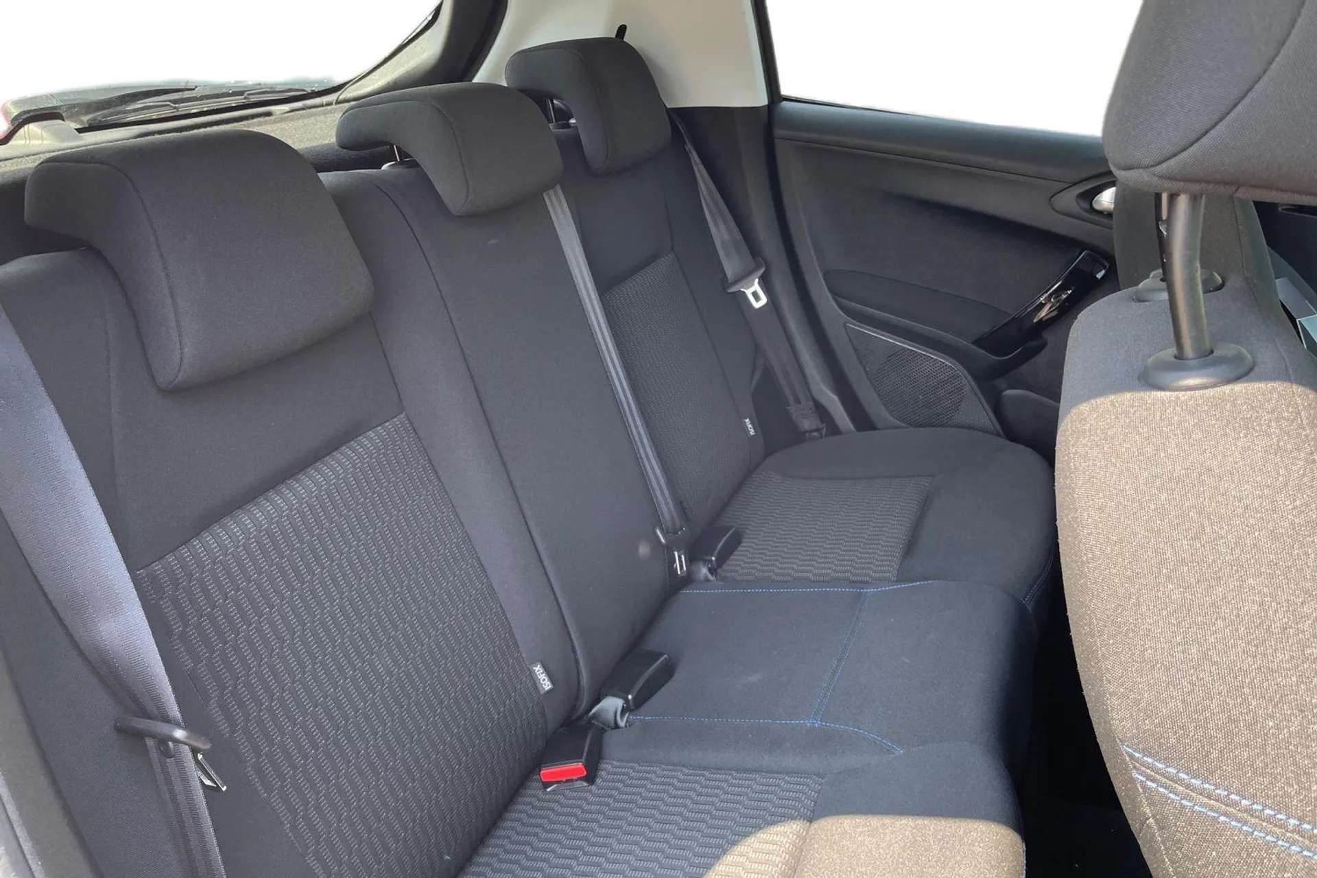 2019 PEUGEOT 208 2019 PEUGEOT 208