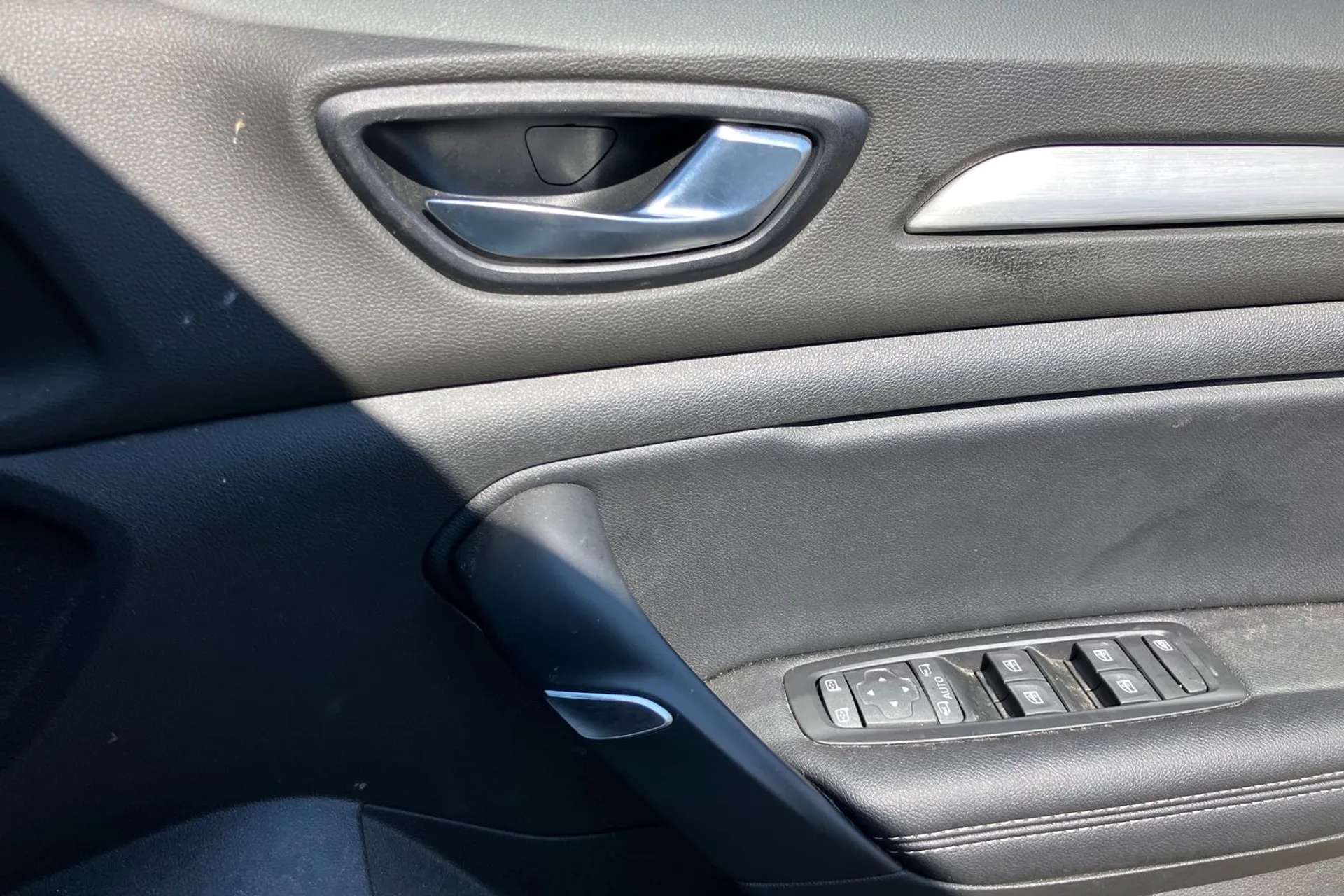 2018 RENAULT MEGANE 2018 RENAULT MEGANE