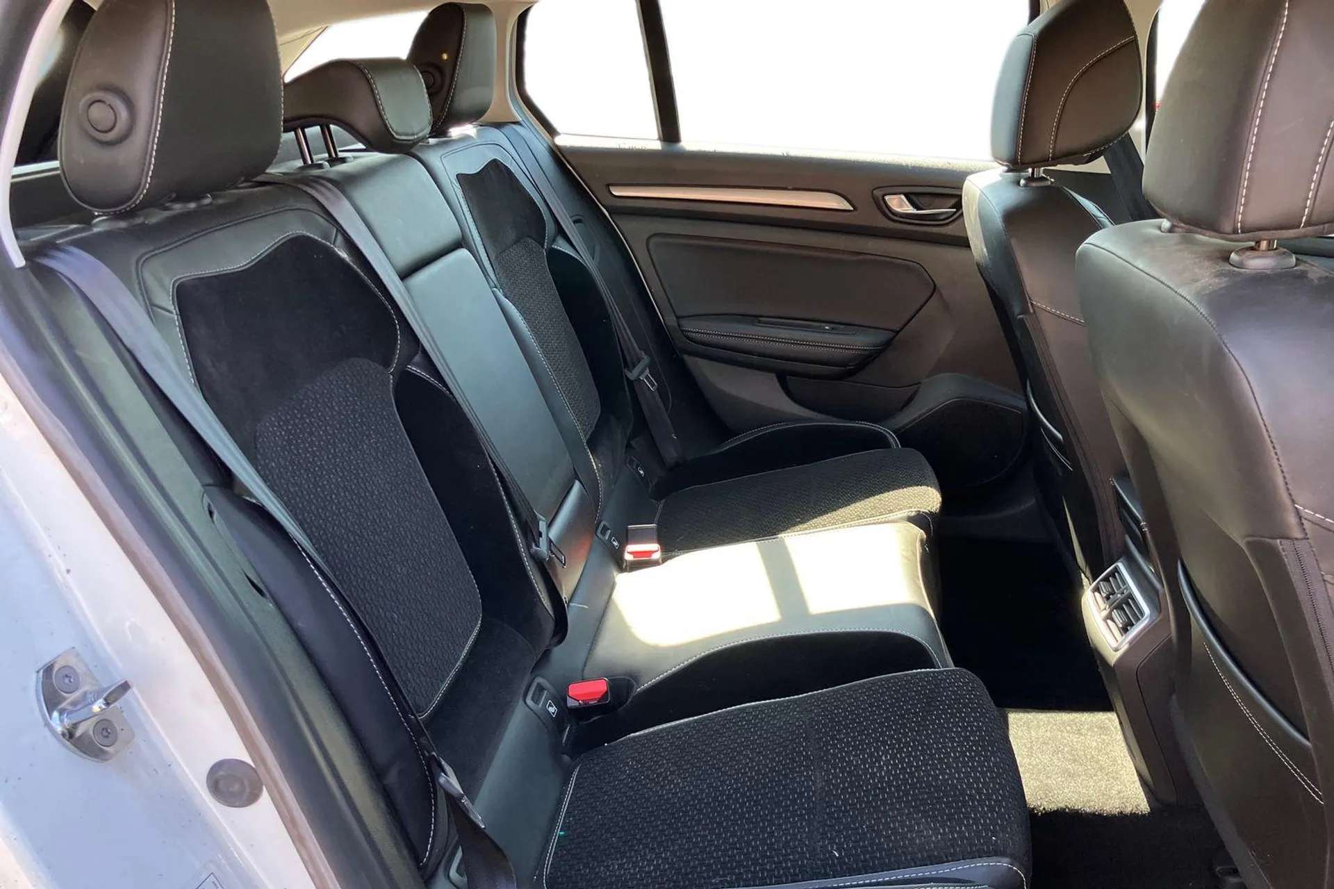 2018 RENAULT MEGANE 2018 RENAULT MEGANE
