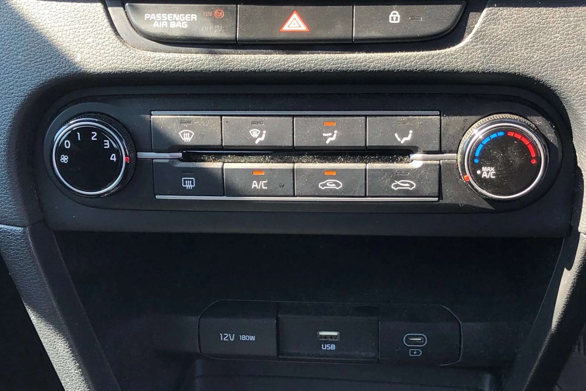 2022 KIA XCEED 2022 KIA XCEED