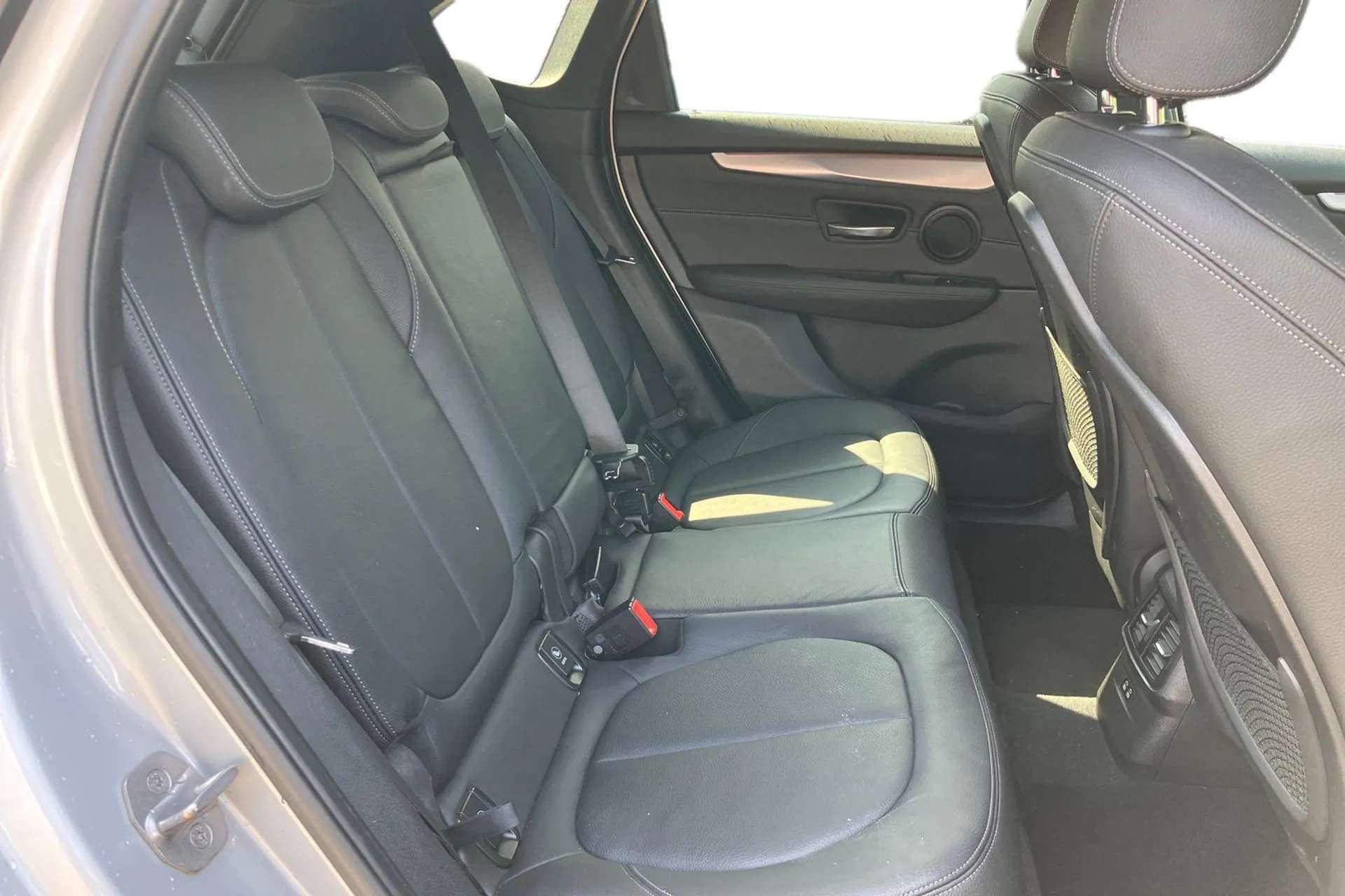 2019 BMW 2 SERIES 2019 BMW 2 SERIES