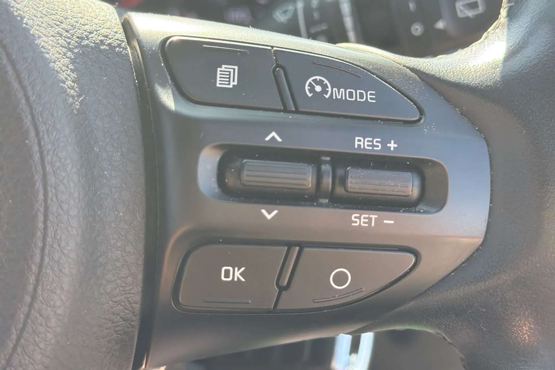 2018 KIA STONIC 2018 KIA STONIC