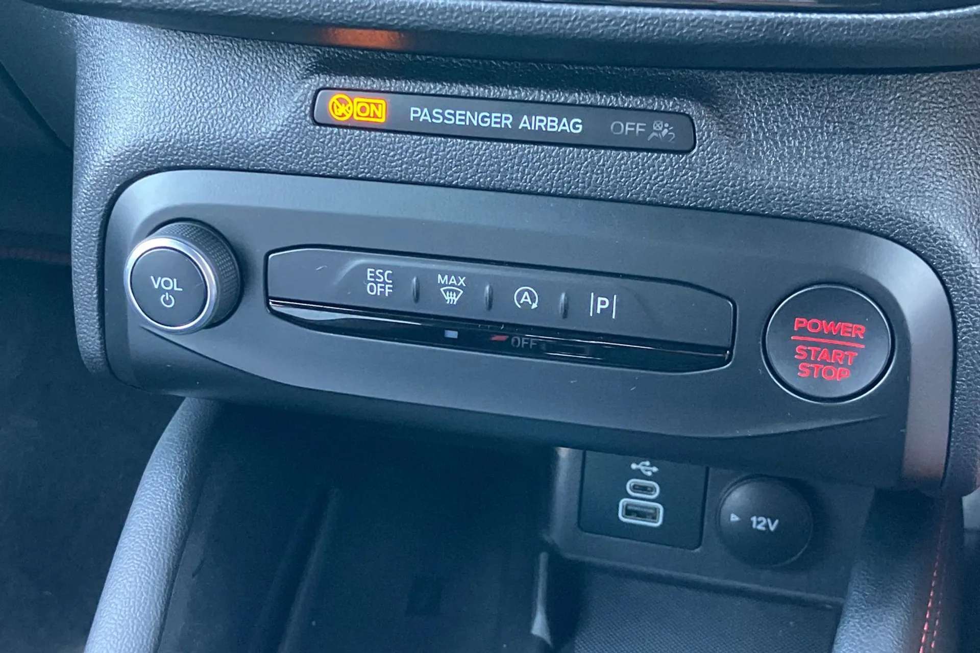 2023 FORD FOCUS 2023 FORD FOCUS
