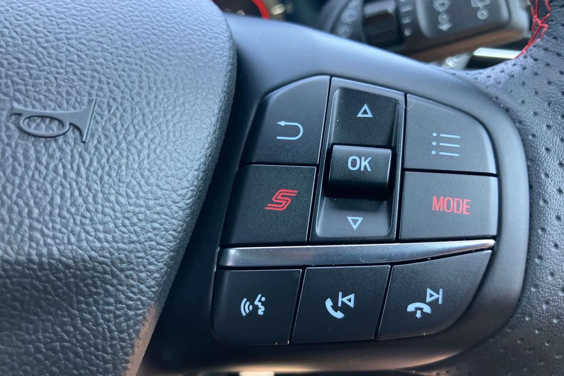 2023 FORD FOCUS 2023 FORD FOCUS
