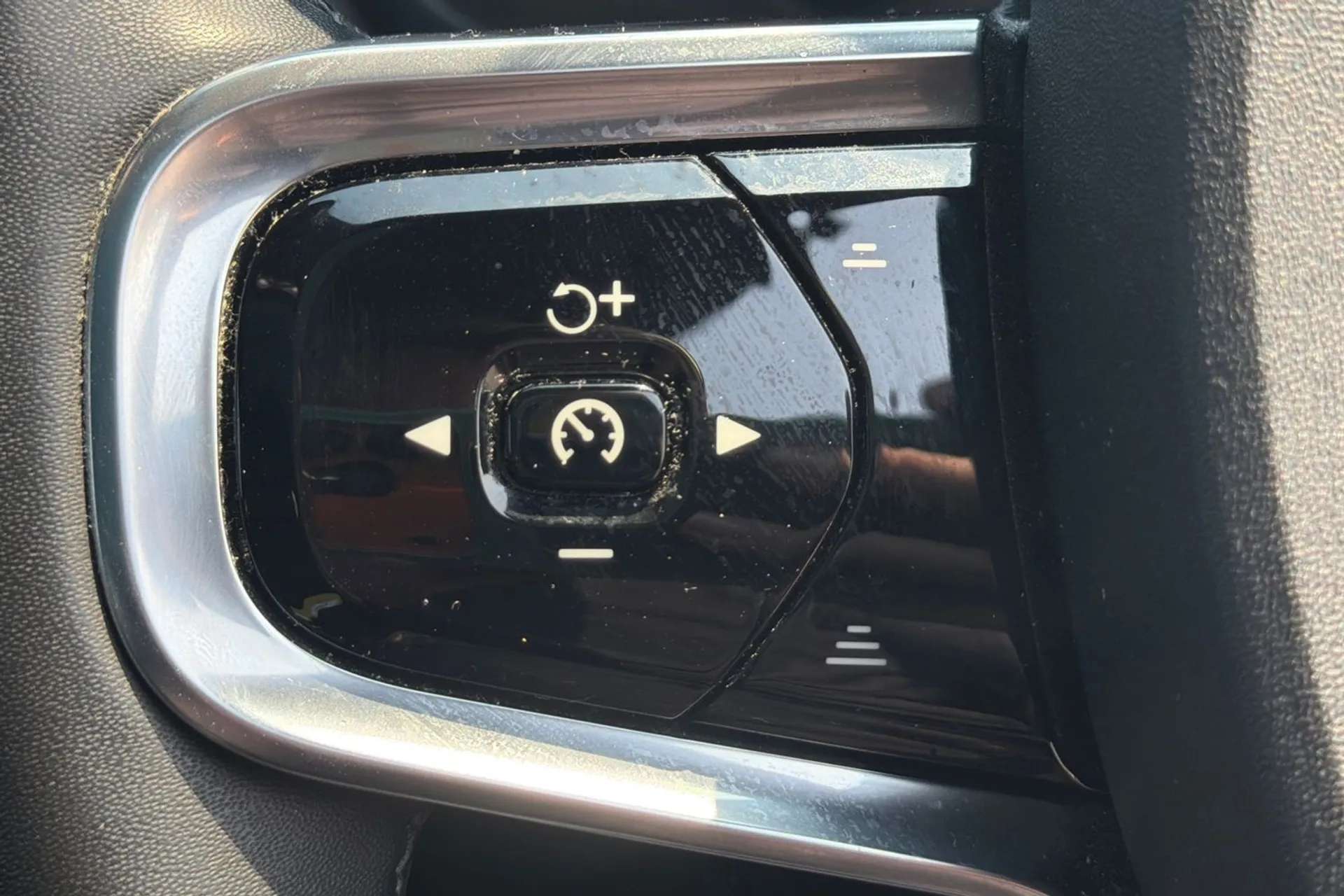 2021 POLESTAR 2 2021 POLESTAR 2