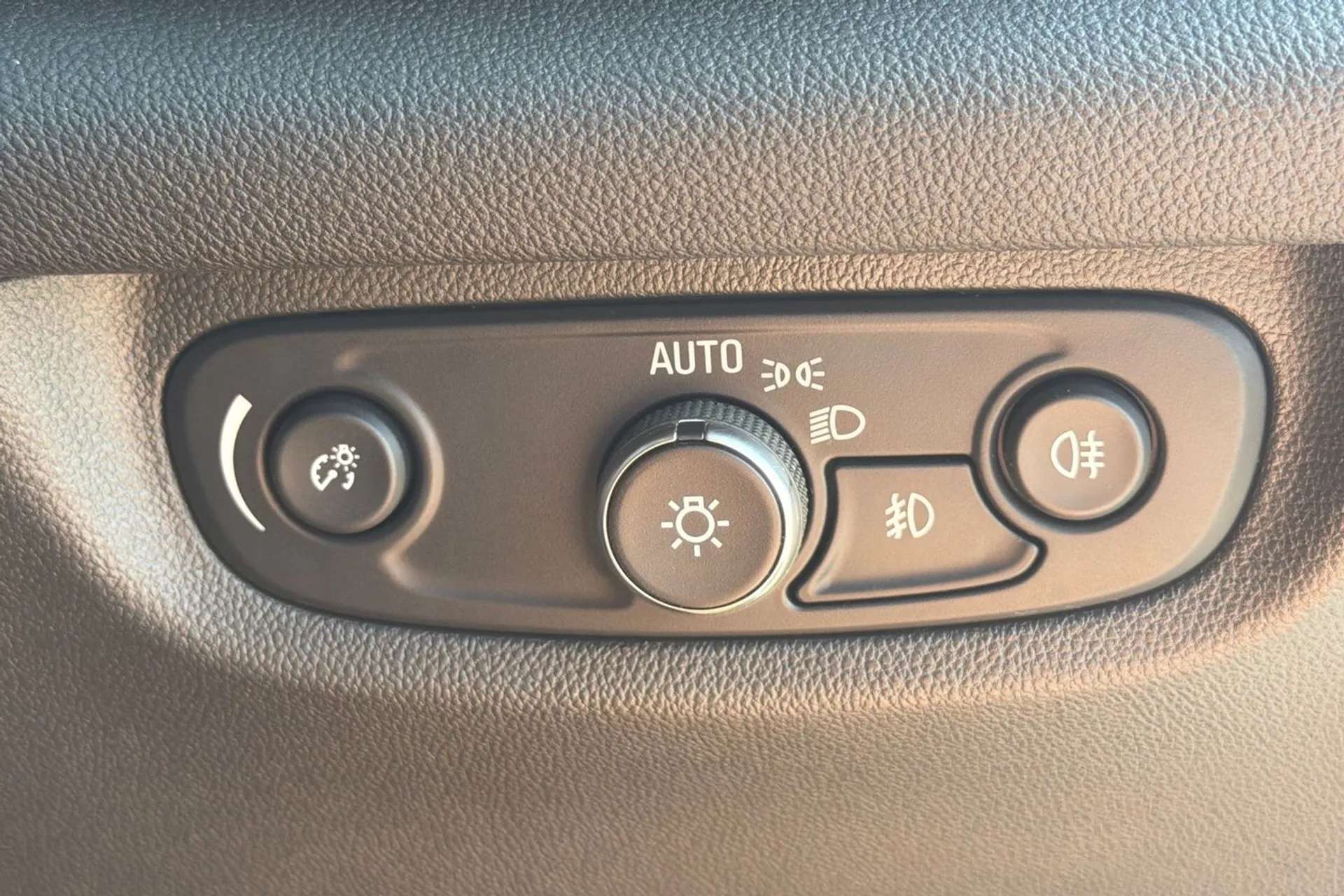 2017 VAUXHALL INSIGNIA 2017 VAUXHALL INSIGNIA