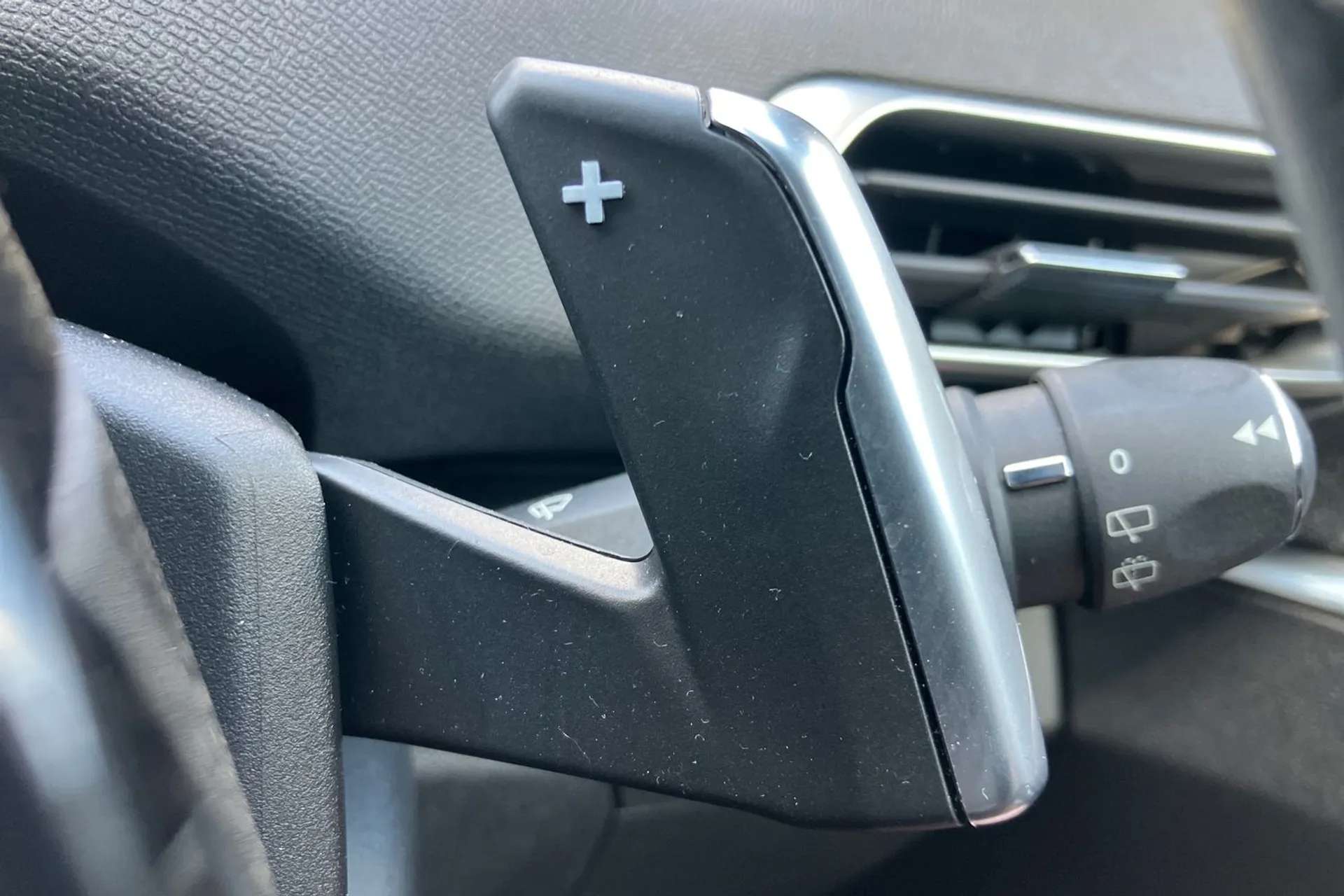 2017 PEUGEOT 3008 2017 PEUGEOT 3008