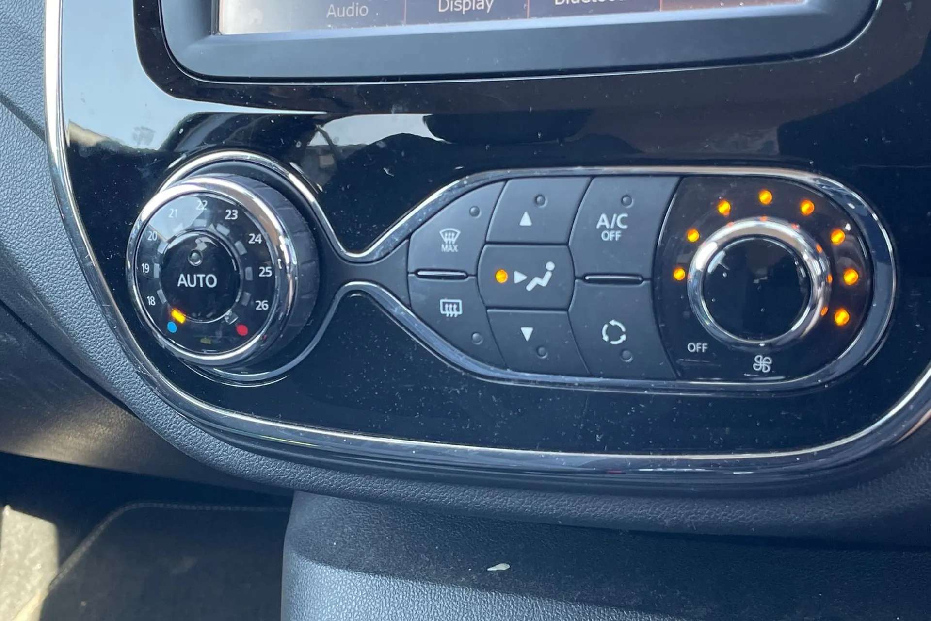 2017 RENAULT CAPTUR 2017 RENAULT CAPTUR