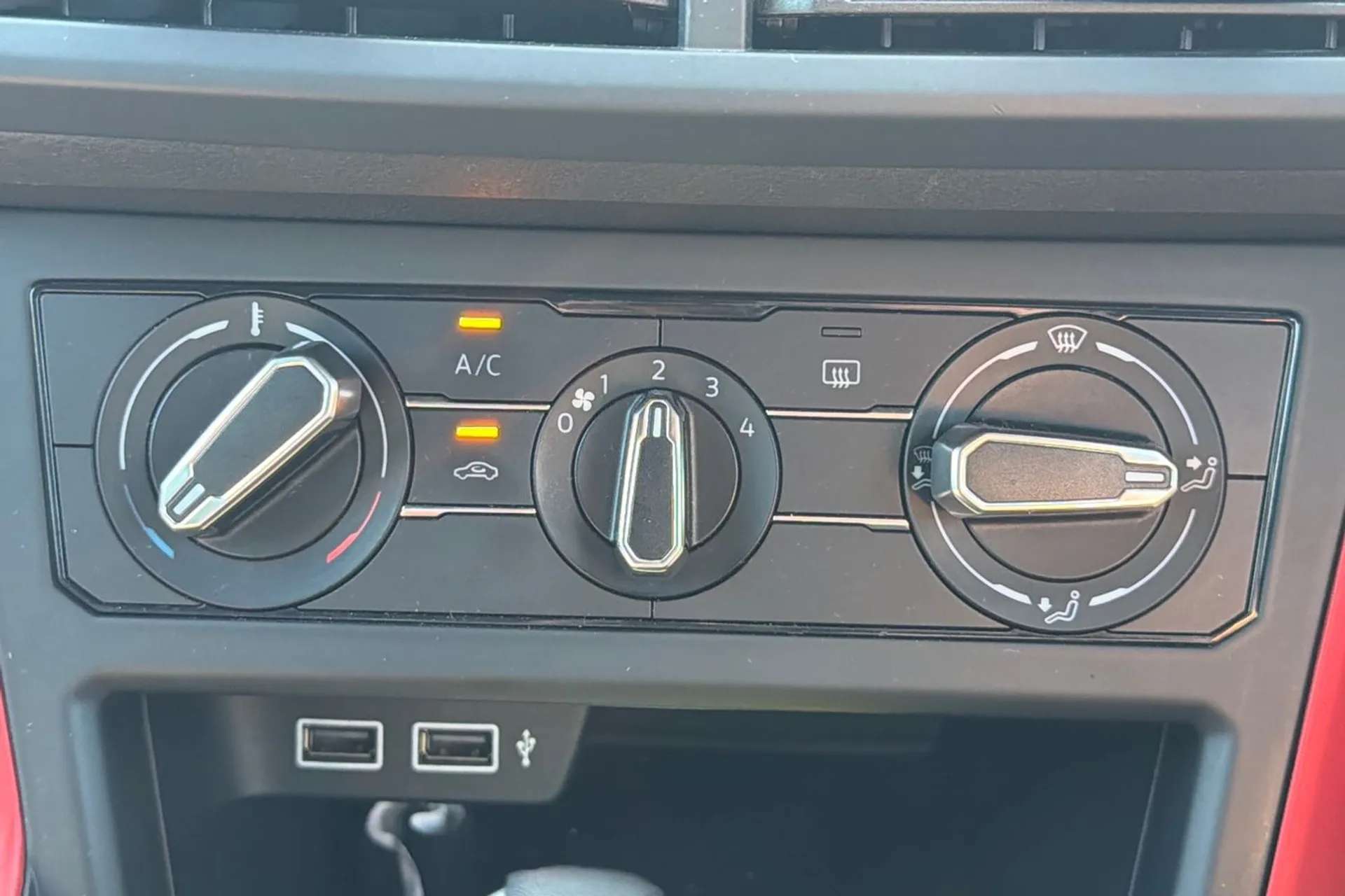 2019 VOLKSWAGEN POLO 2019 VOLKSWAGEN POLO