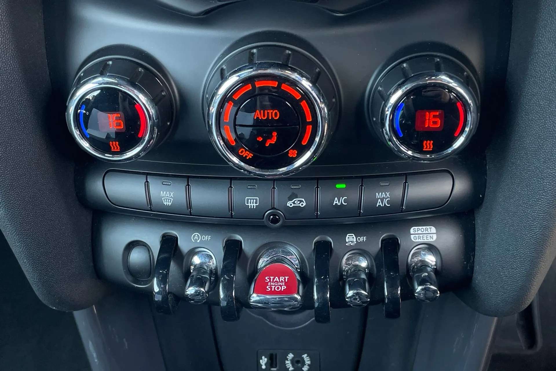 2017 MINI CONVERTIBLE 2017 MINI CONVERTIBLE