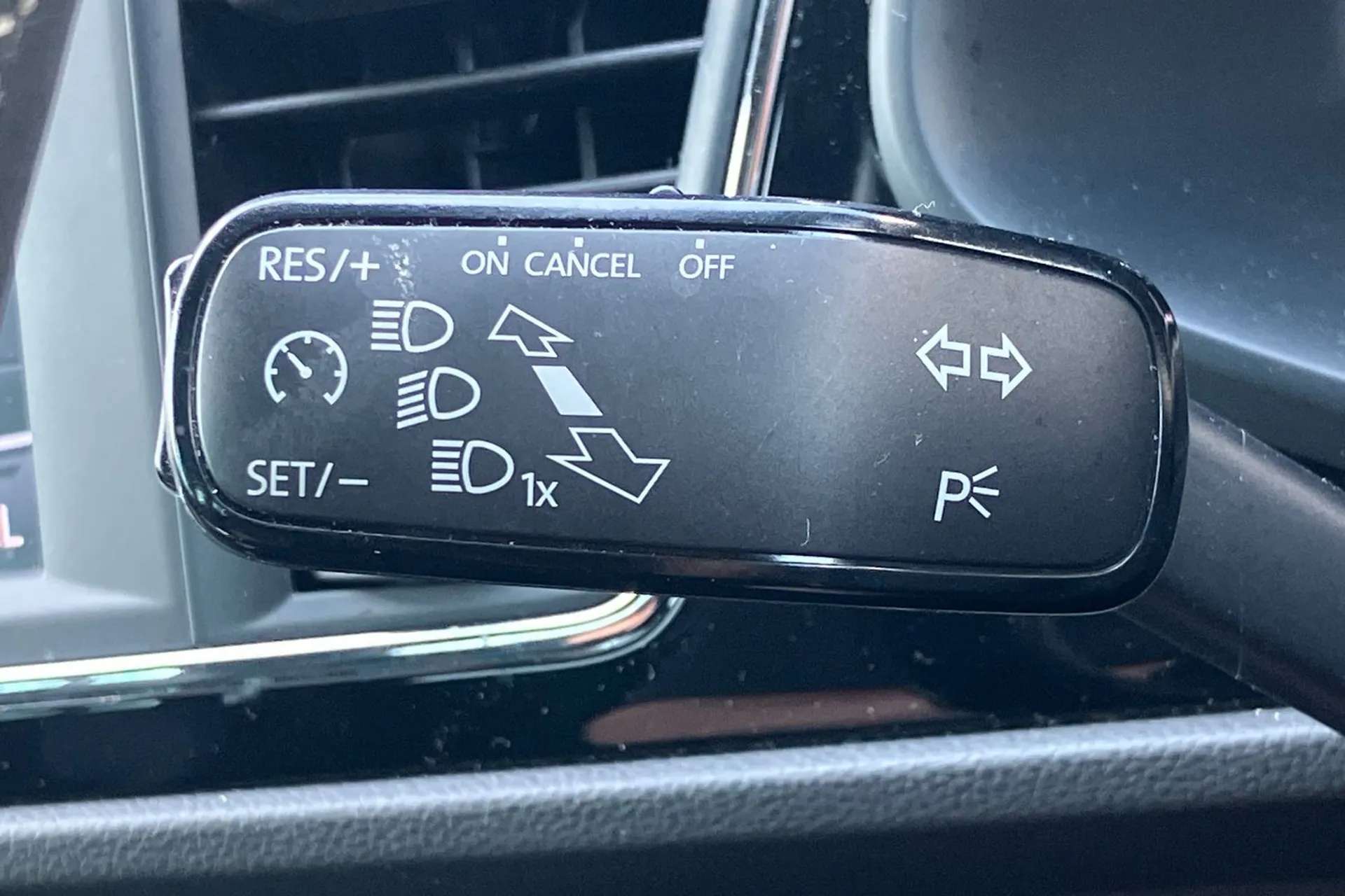 2020 SEAT LEON 2020 SEAT LEON
