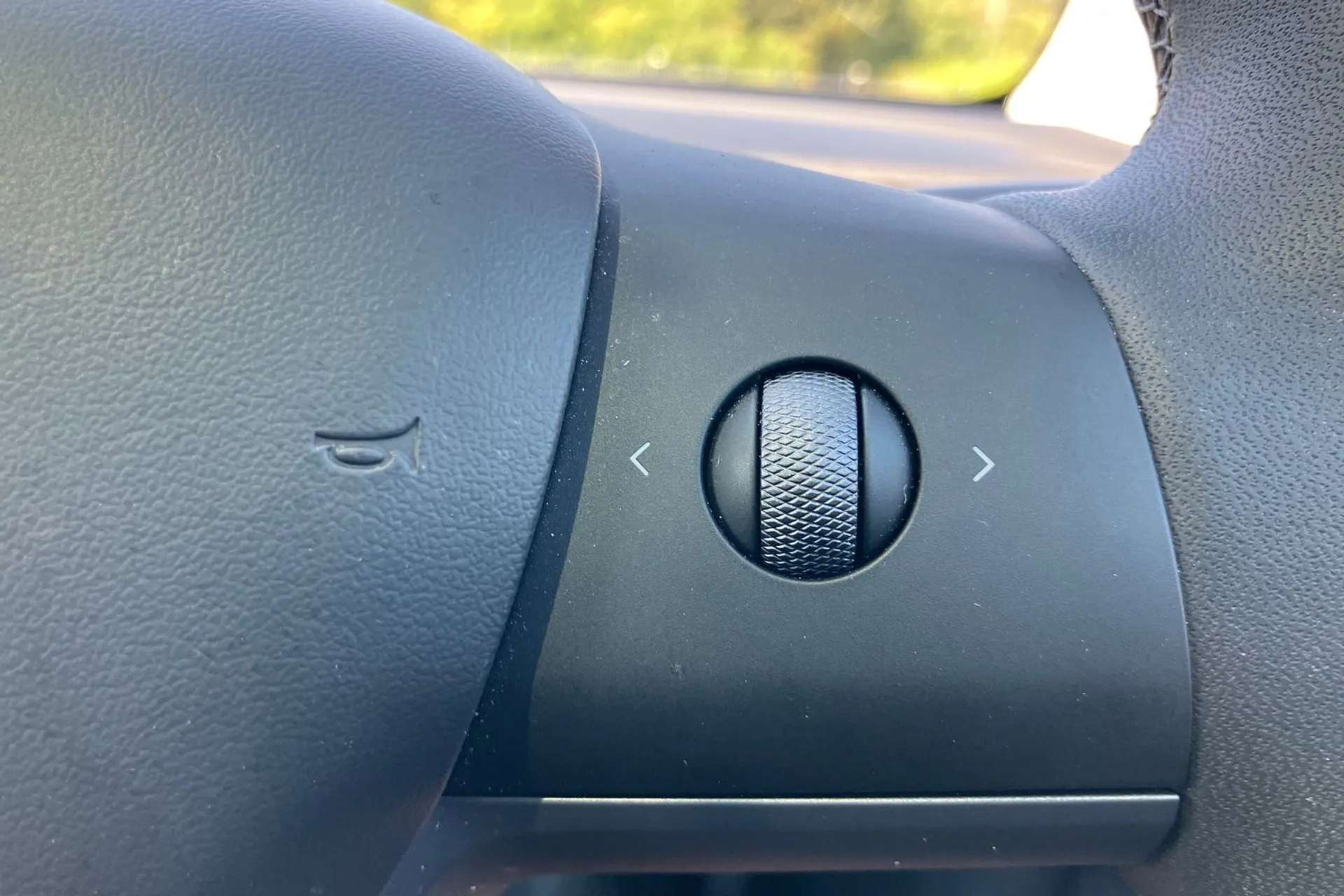 2023 TESLA MODEL Y 2023 TESLA MODEL Y