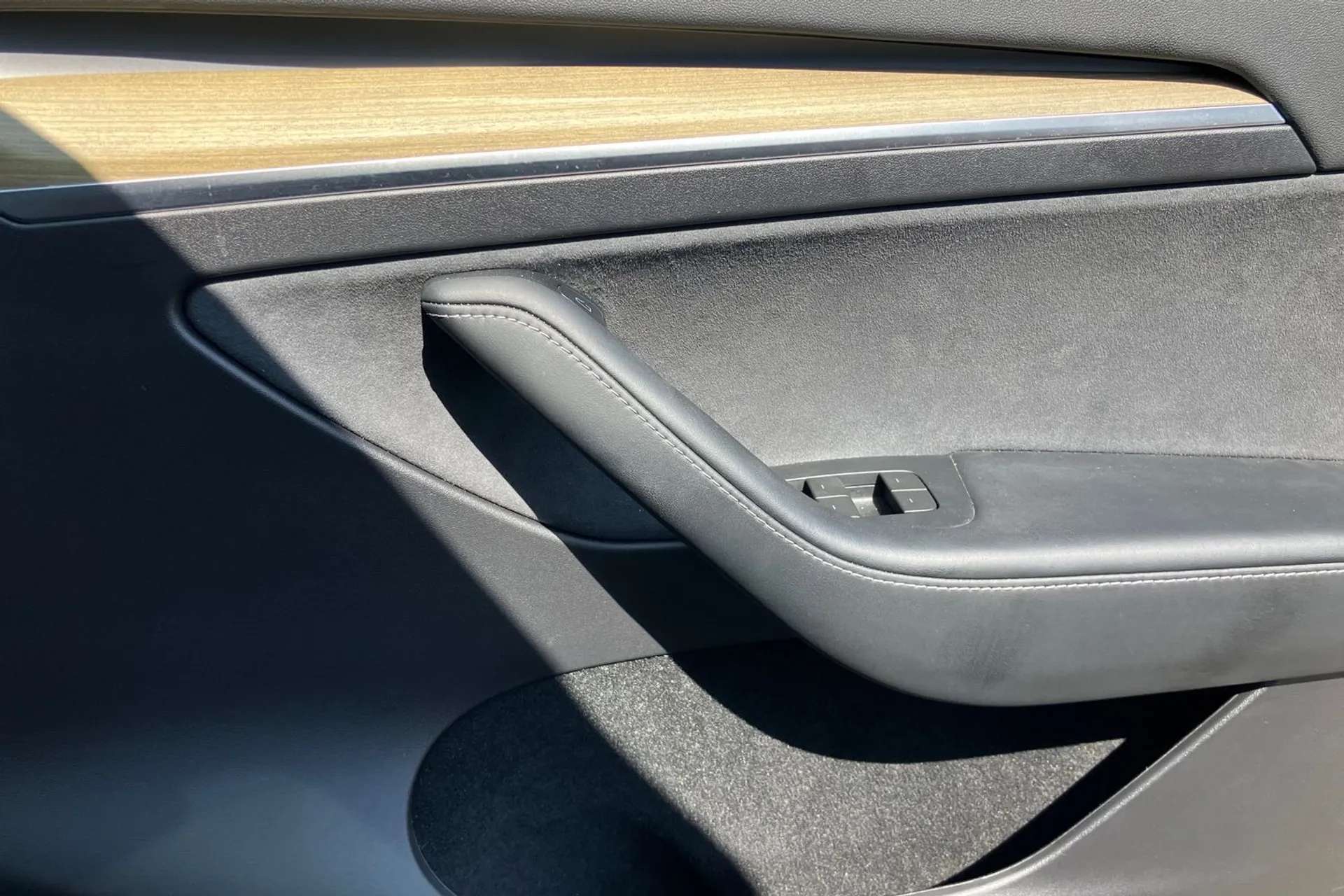 2023 TESLA MODEL Y 2023 TESLA MODEL Y