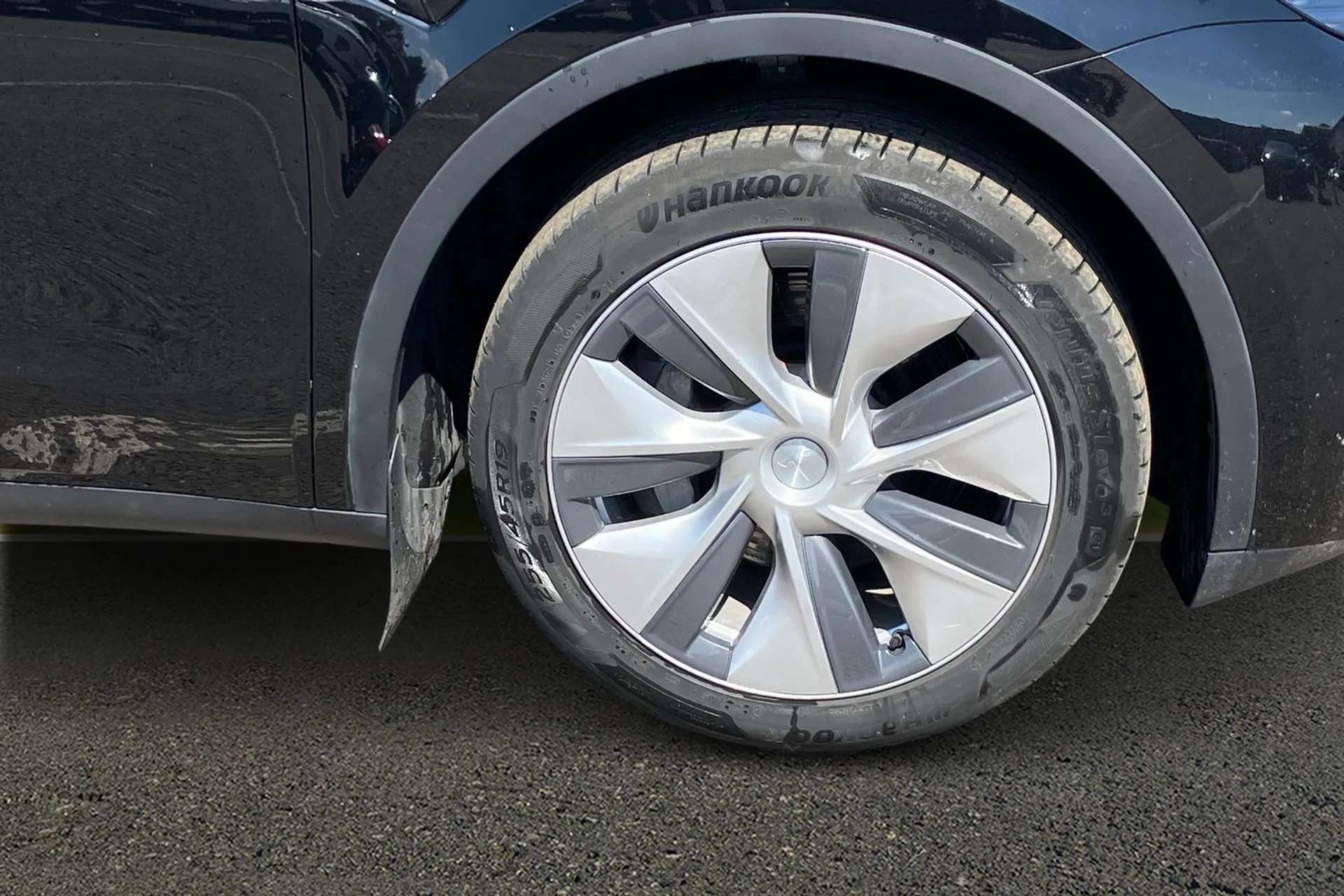 2023 TESLA MODEL Y 2023 TESLA MODEL Y