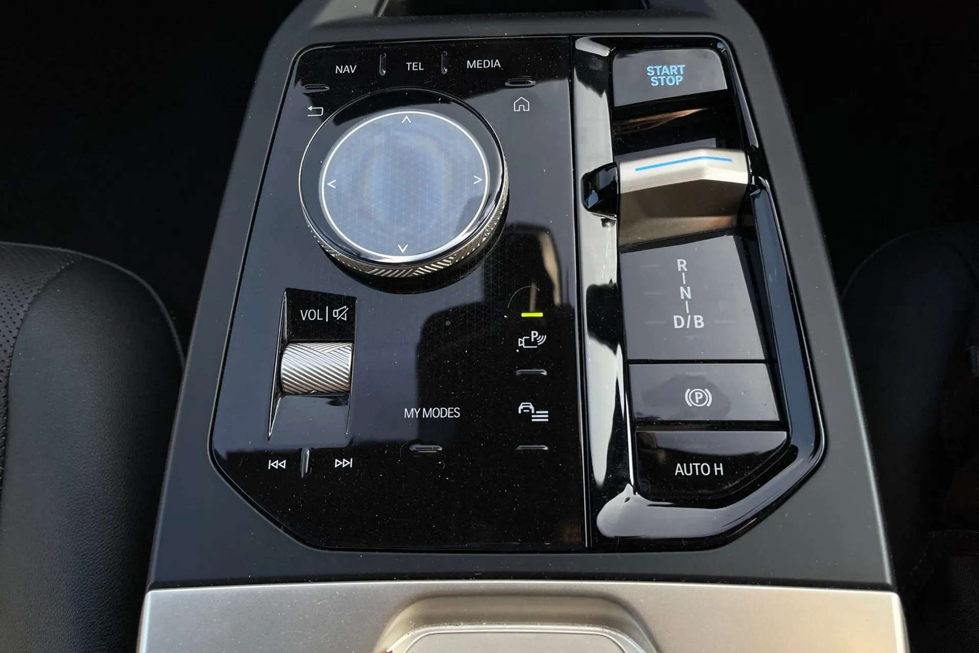 2022 BMW IX 2022 BMW IX