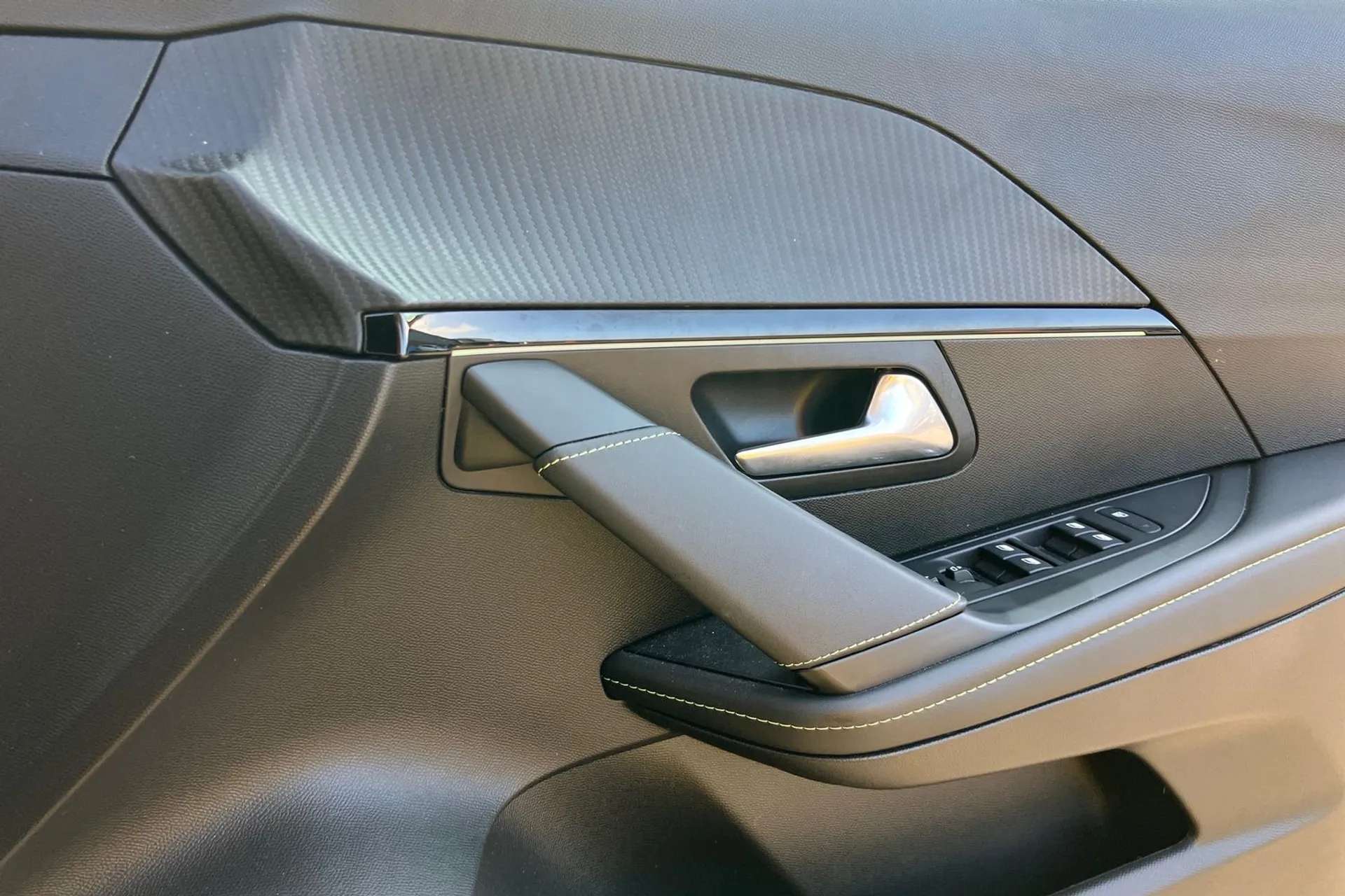 2021 PEUGEOT 208 2021 PEUGEOT 208