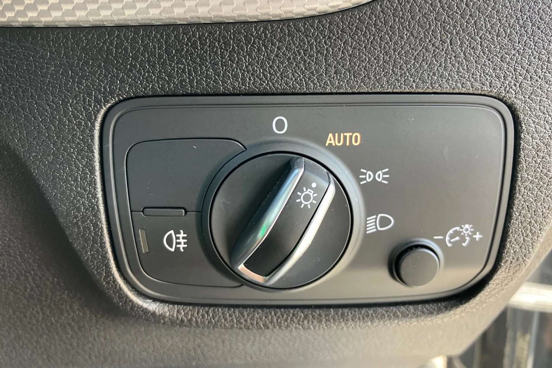 2022 AUDI Q2 2022 AUDI Q2
