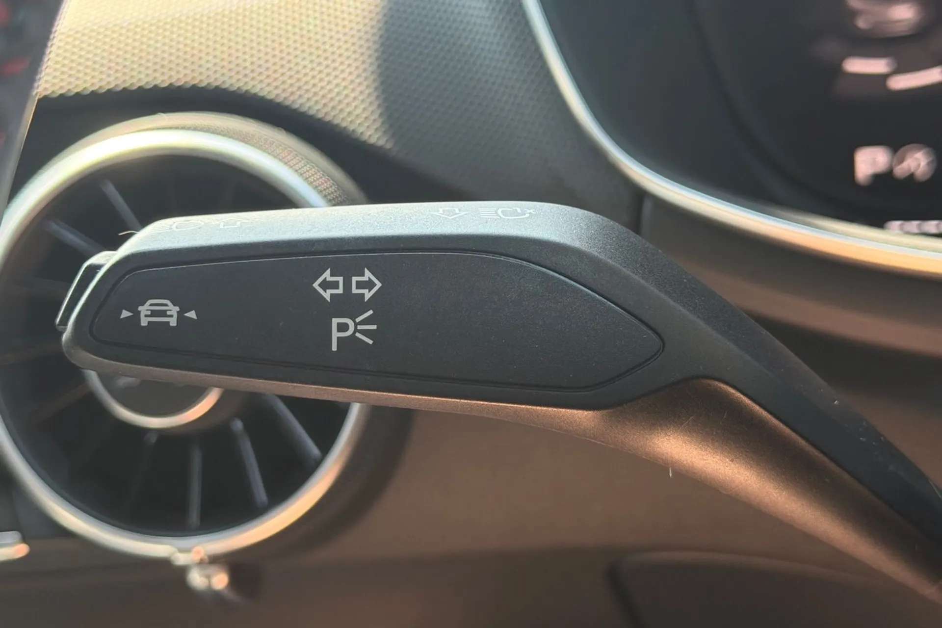 2019 AUDI TT 2019 AUDI TT