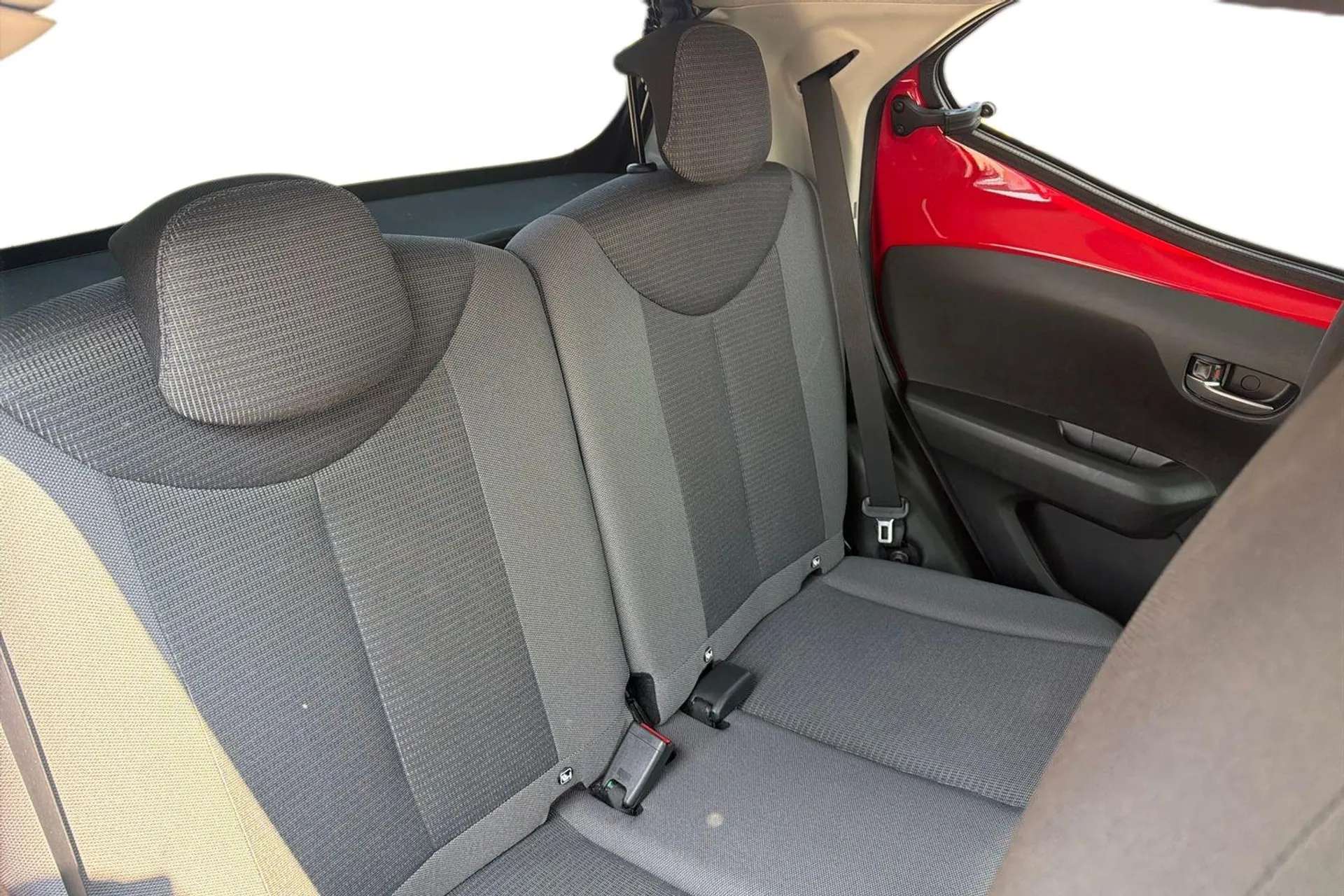 2021 TOYOTA AYGO 2021 TOYOTA AYGO