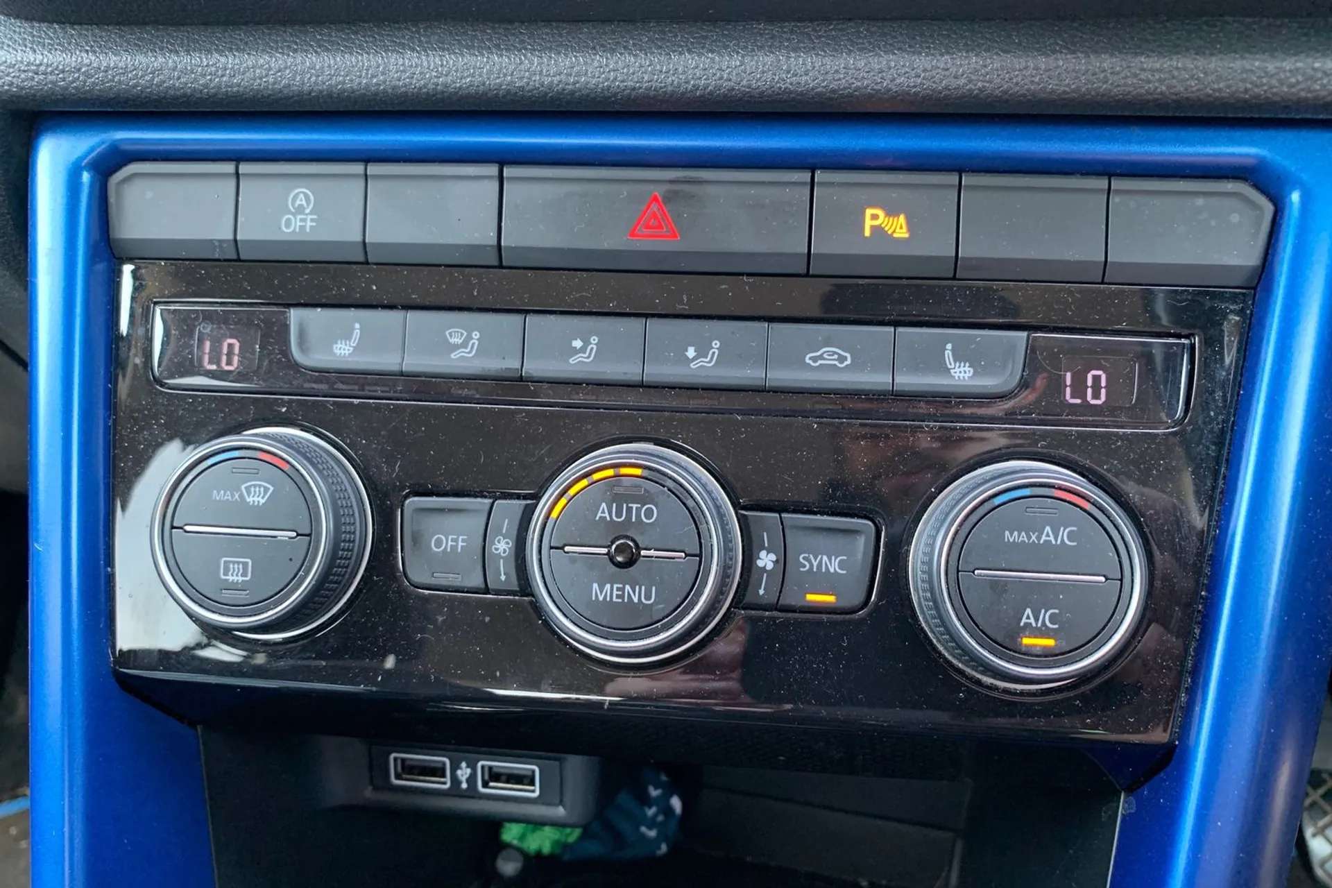 2018 VOLKSWAGEN T-ROC 2018 VOLKSWAGEN T-ROC