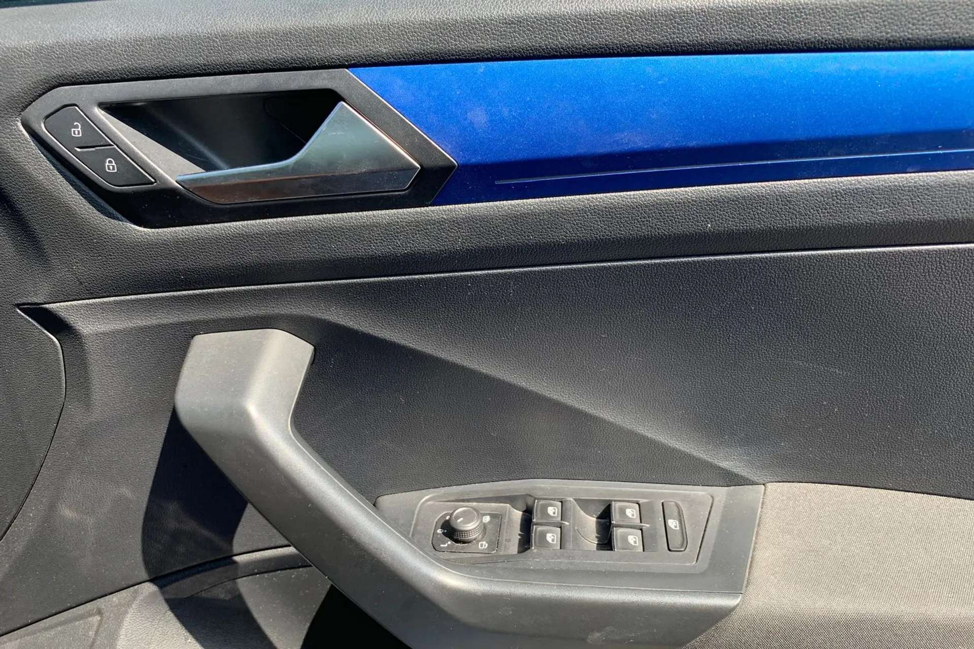 2018 VOLKSWAGEN T-ROC 2018 VOLKSWAGEN T-ROC