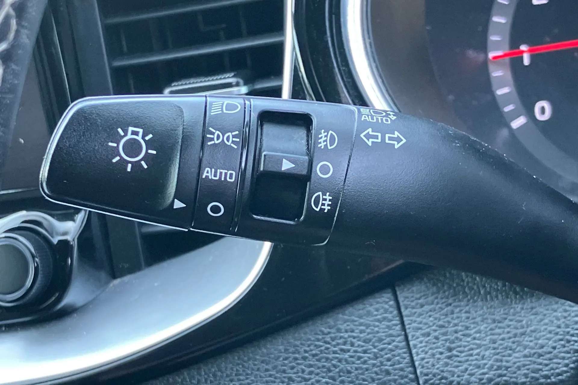 2021 KIA CEED 2021 KIA CEED
