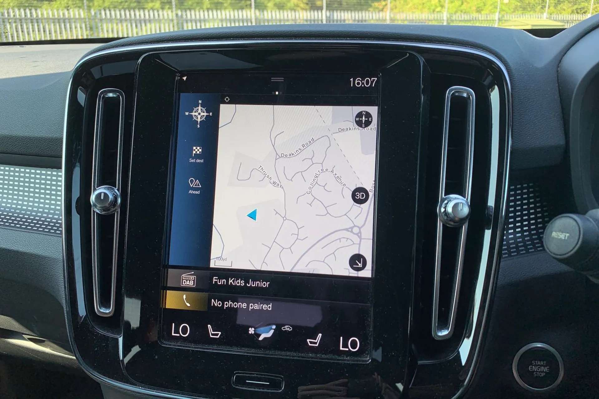 2021 VOLVO XC40 2021 VOLVO XC40