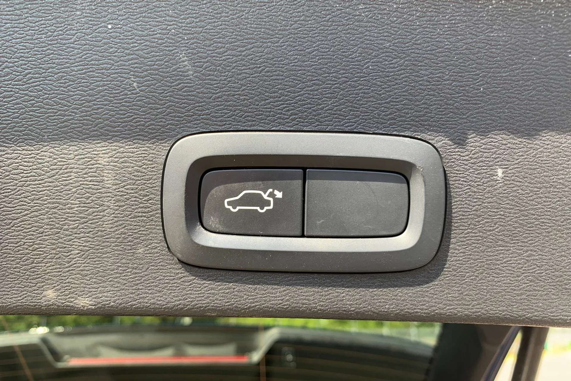 2021 VOLVO XC40 2021 VOLVO XC40