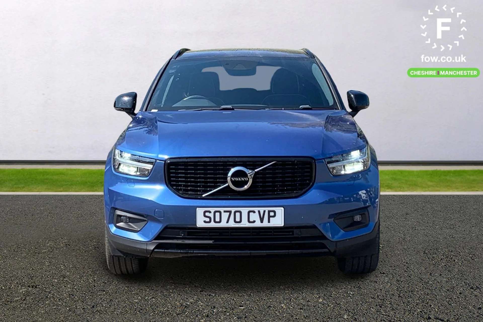 2021 VOLVO XC40 2021 VOLVO XC40