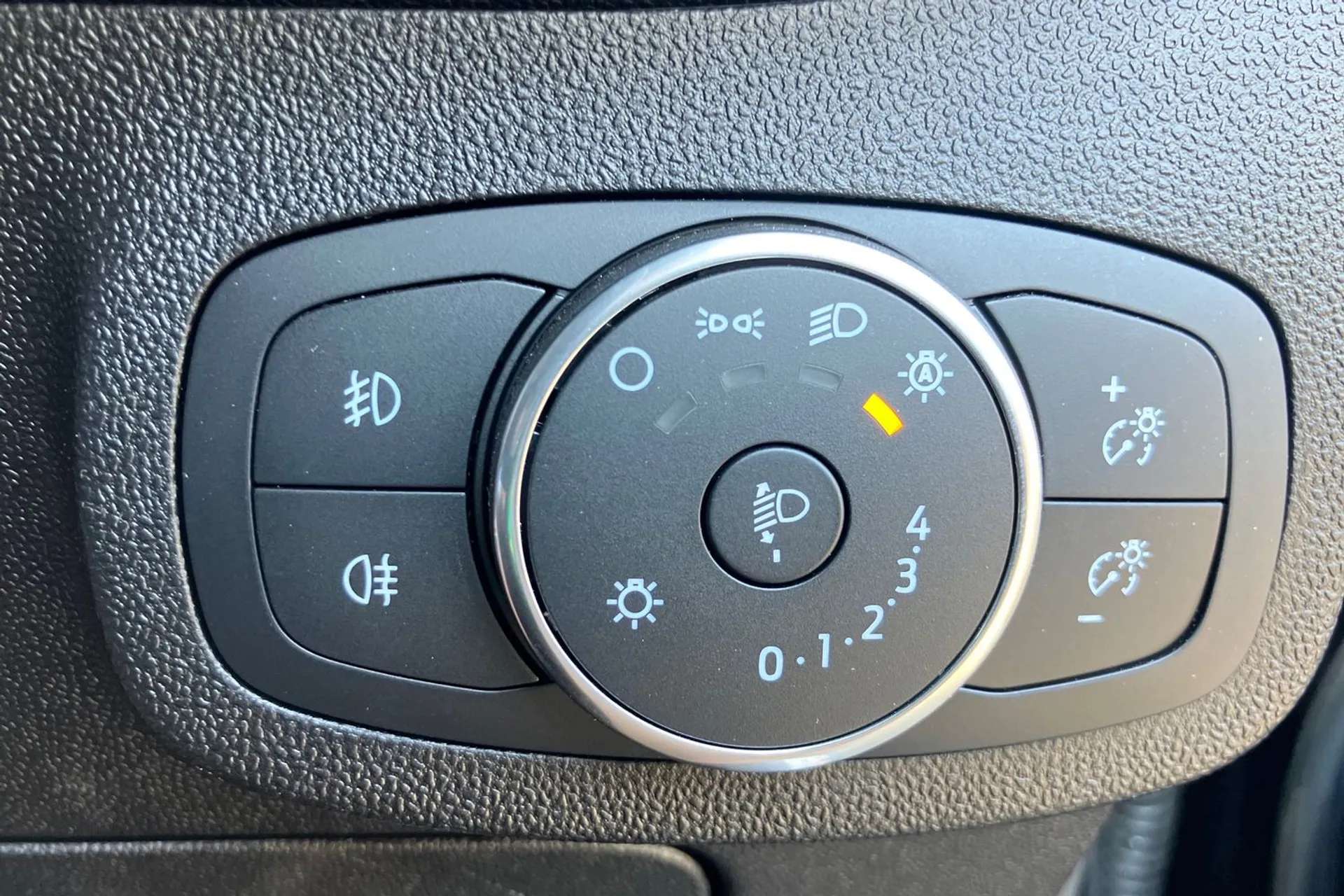 2018 FORD FIESTA 2018 FORD FIESTA