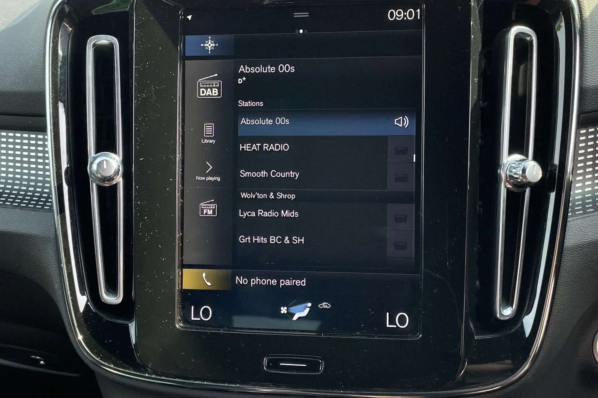 2020 VOLVO XC40 2020 VOLVO XC40