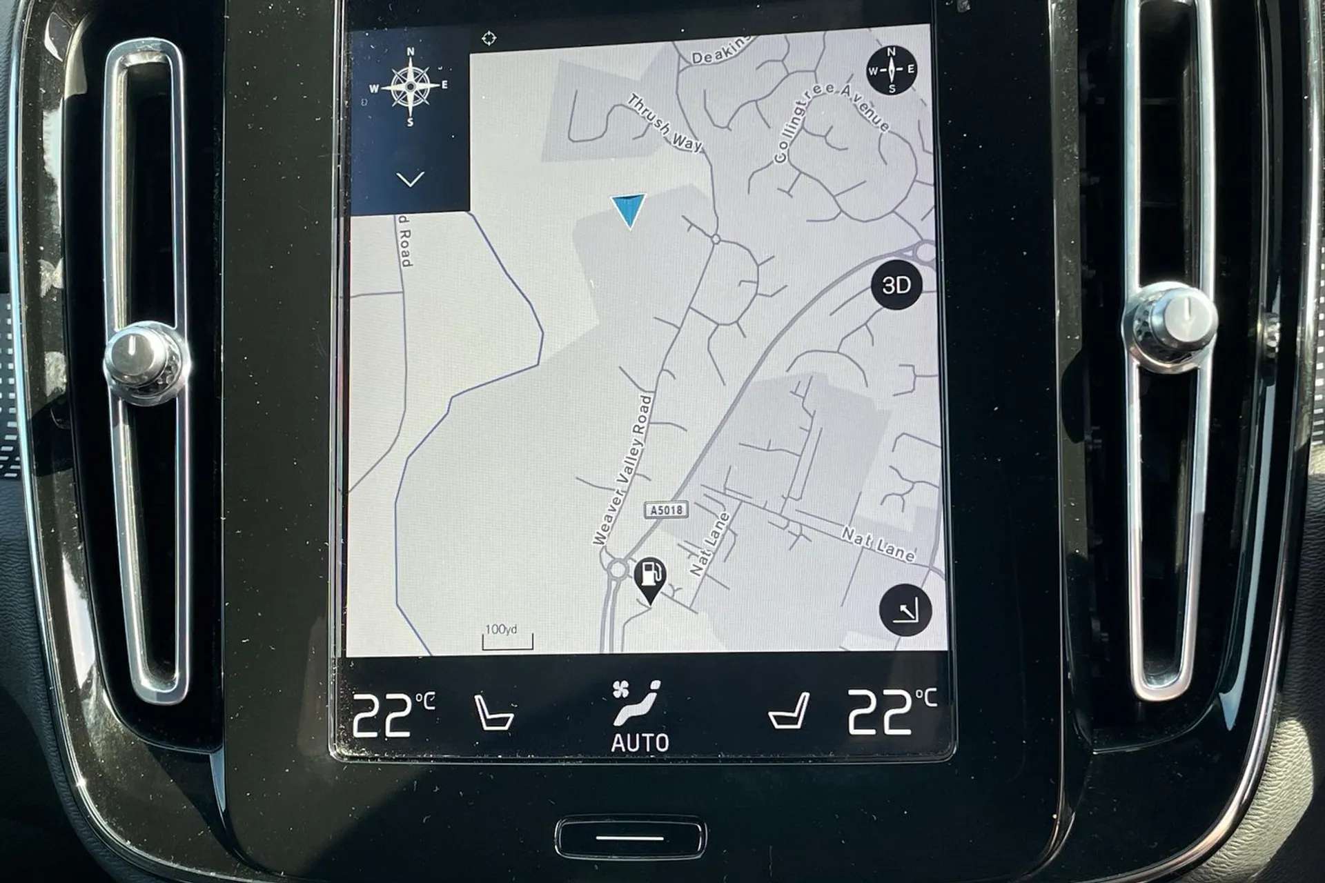 2020 VOLVO XC40 2020 VOLVO XC40