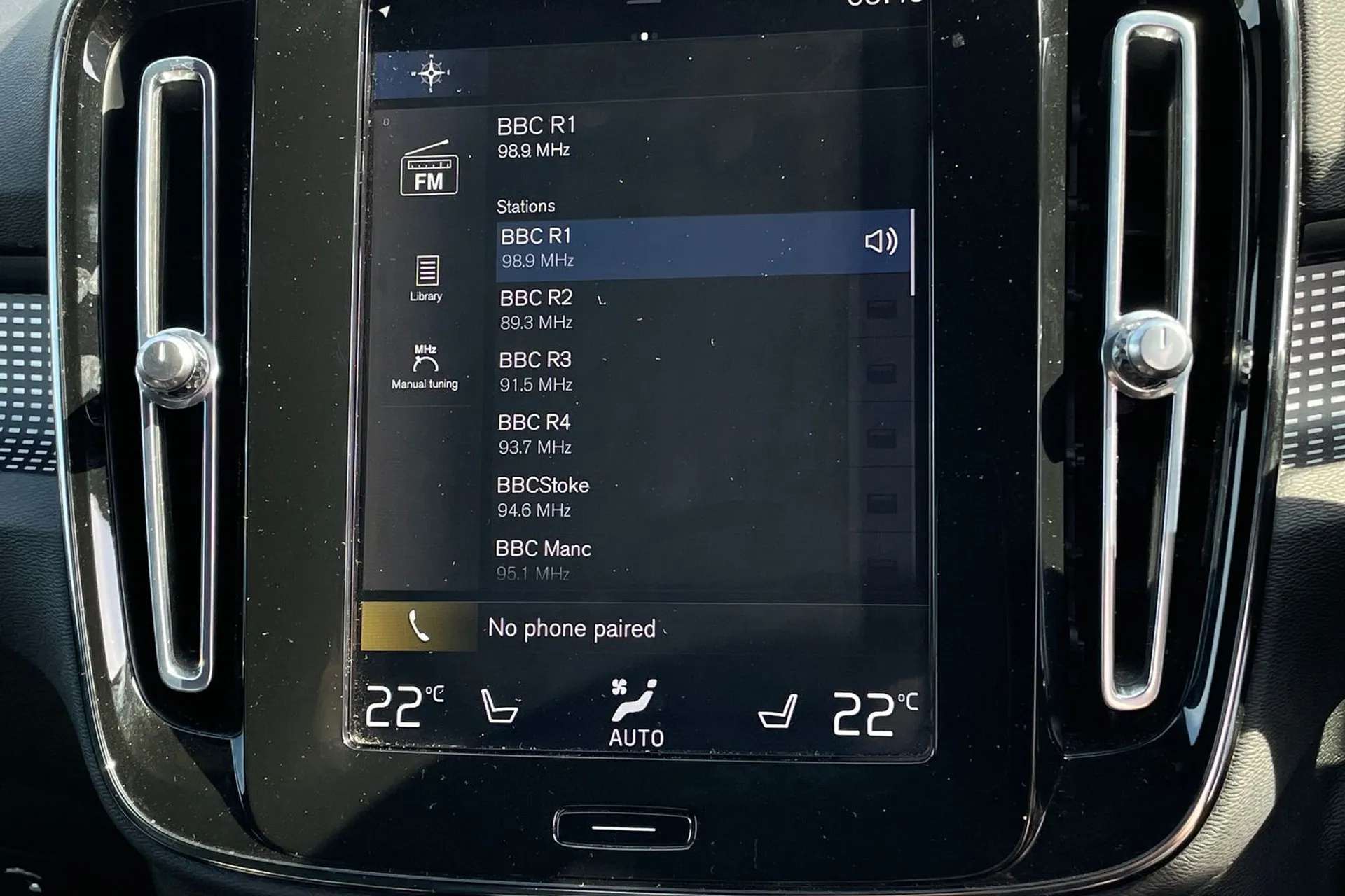 2020 VOLVO XC40 2020 VOLVO XC40